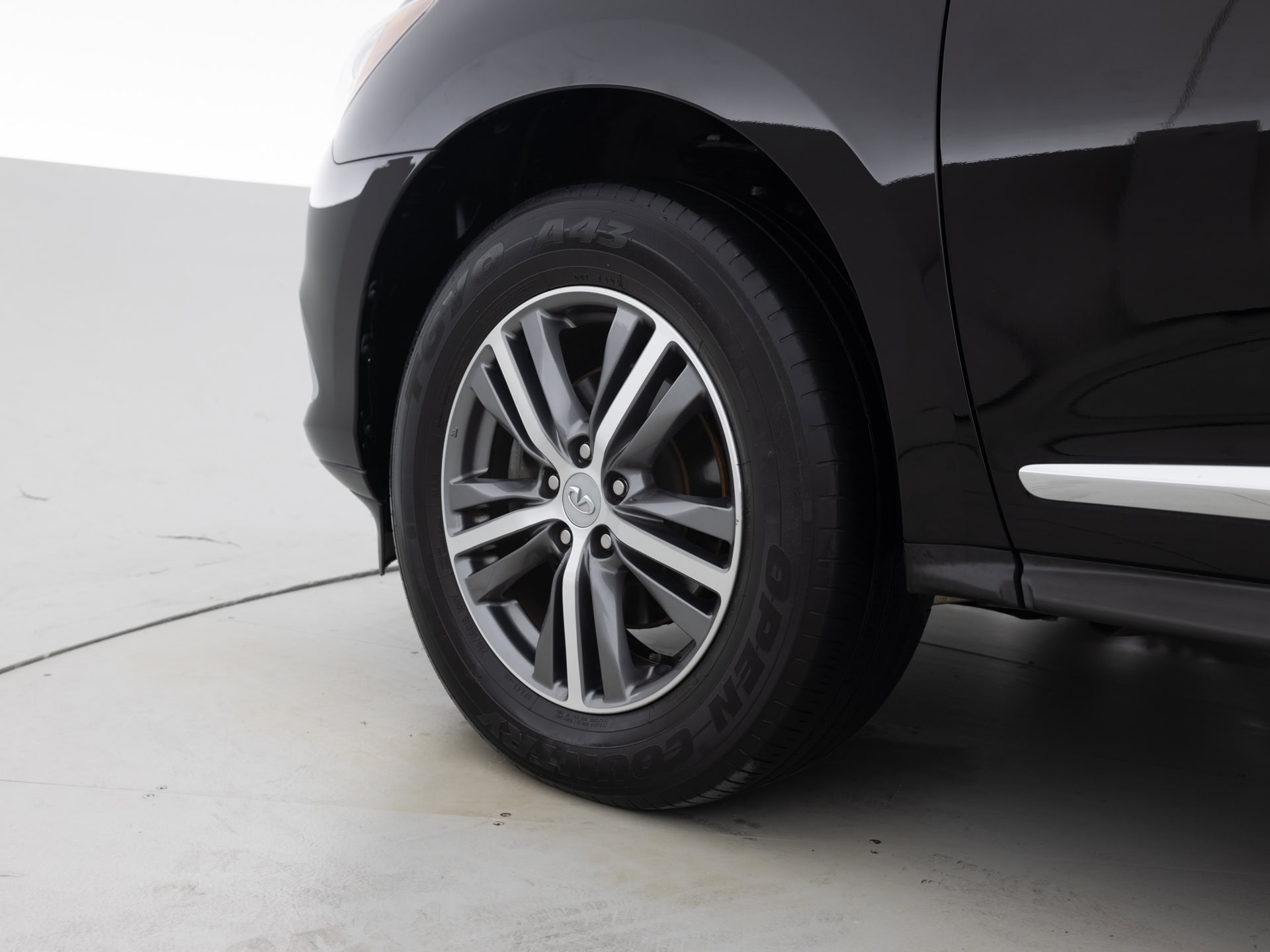 Used Black Infinity QX60 Luxe-9 for Sale