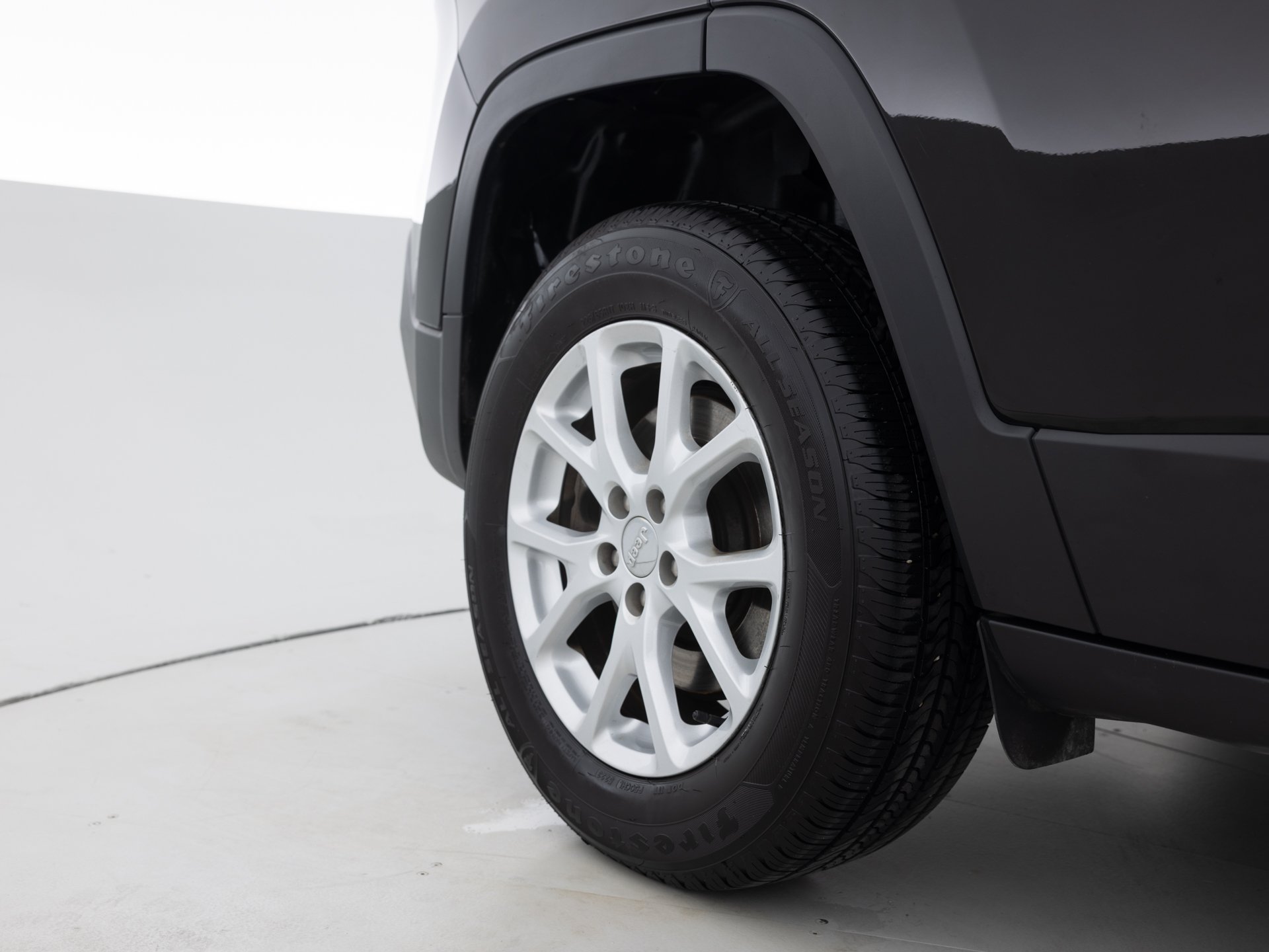 black jeep cherokee spt 11