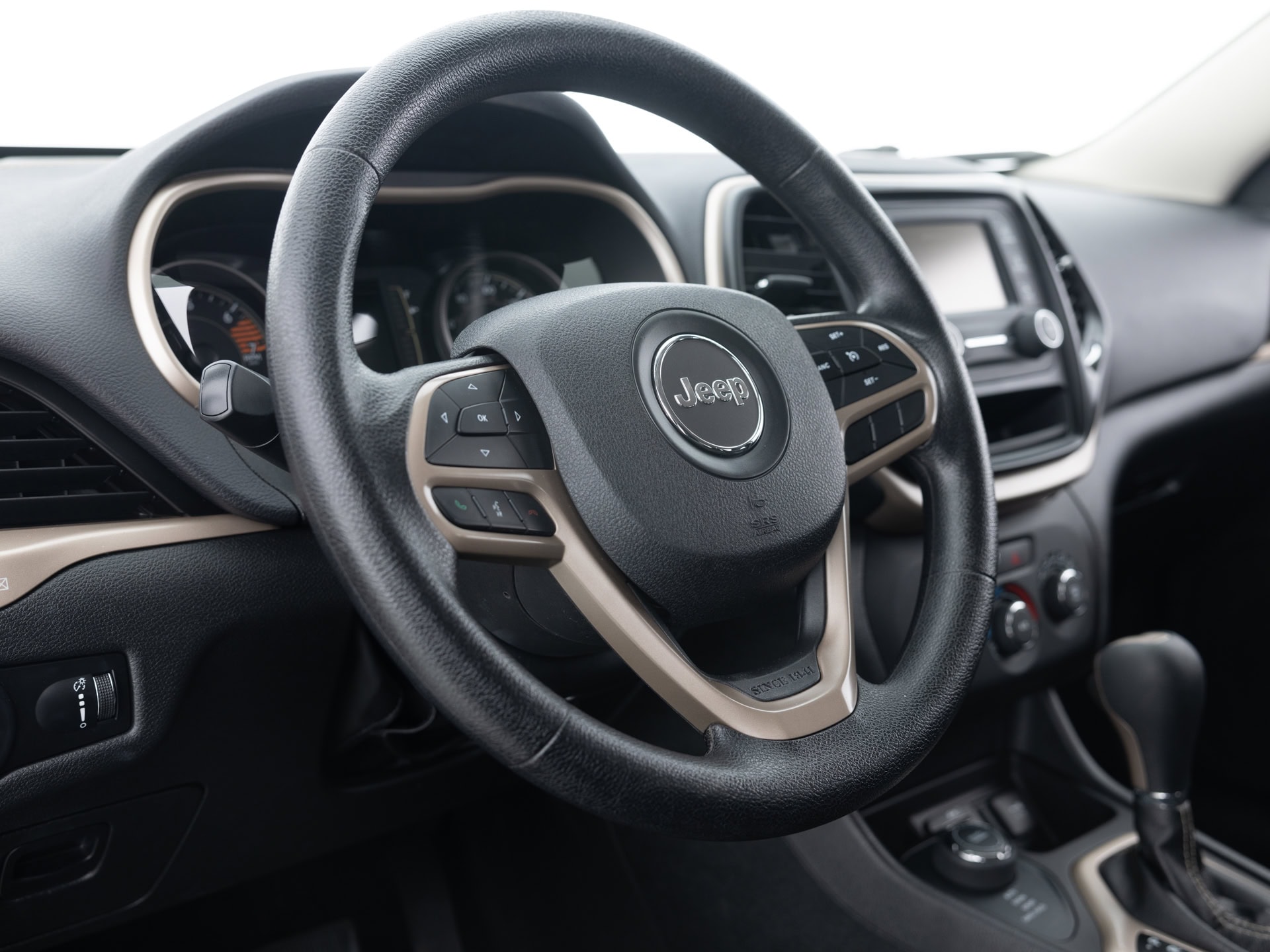 black jeep cherokee spt 15
