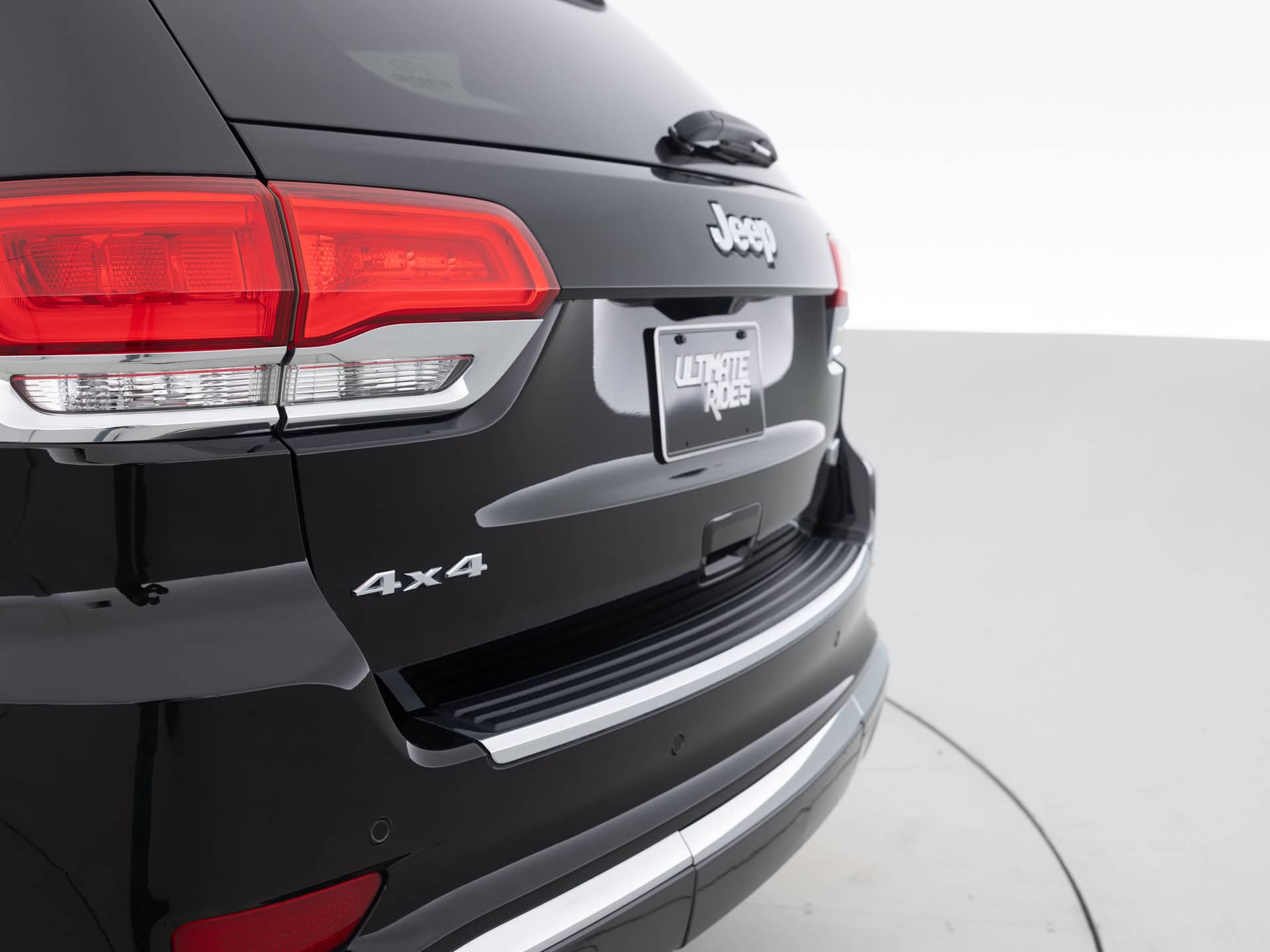 Used Black Jeep Cherokkee Summit_-8 for Sale