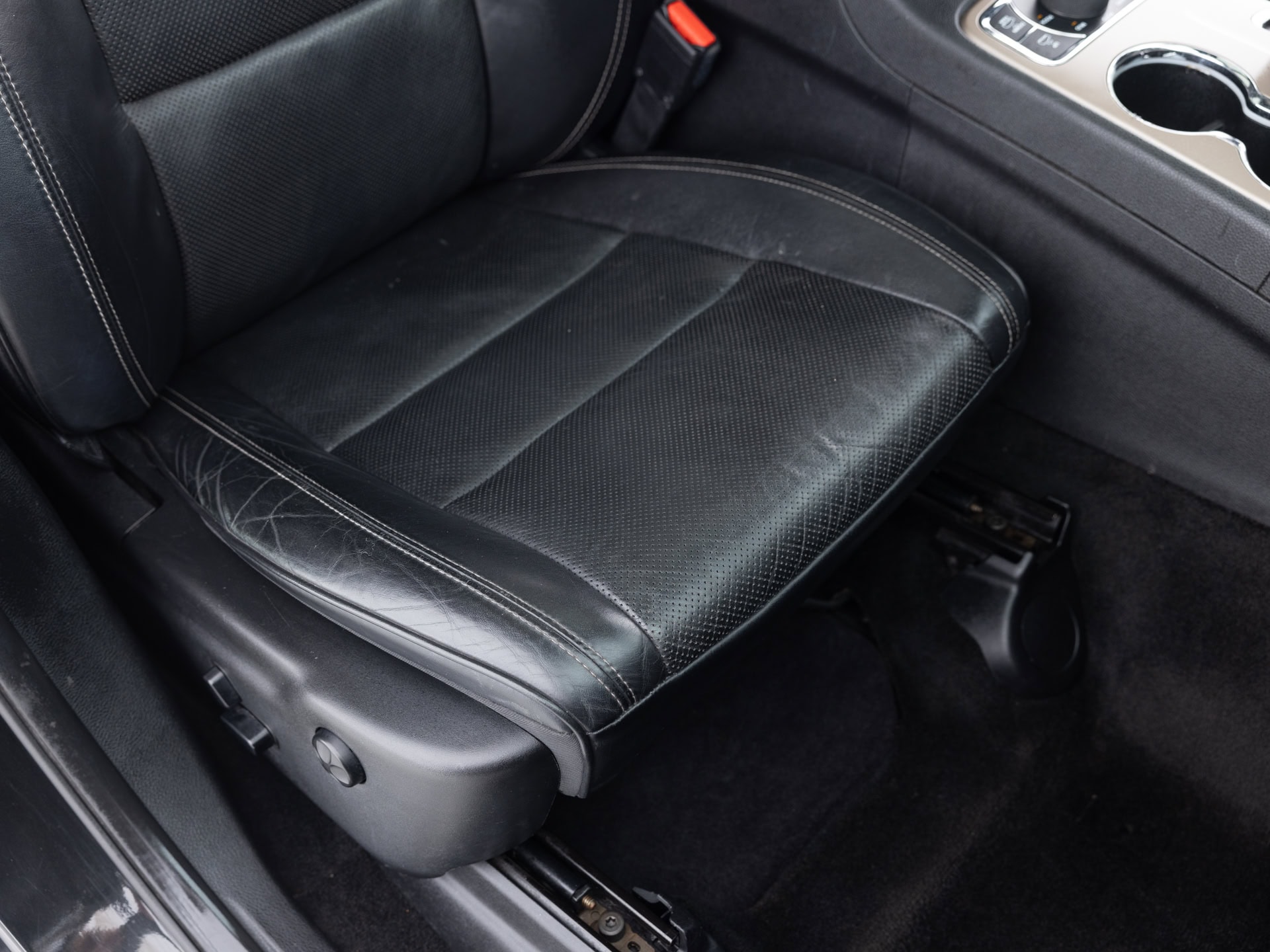 Used Black Jeep Grand Cherokee-17 for Sale