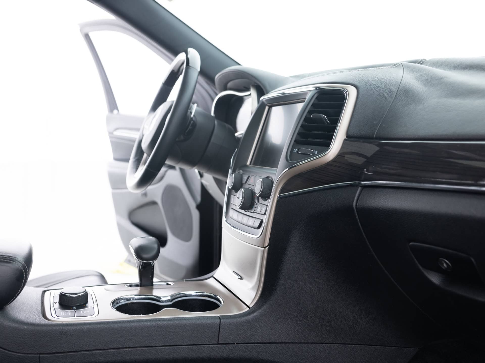 Used Black Jeep Grand Cherokee-19 for Sale