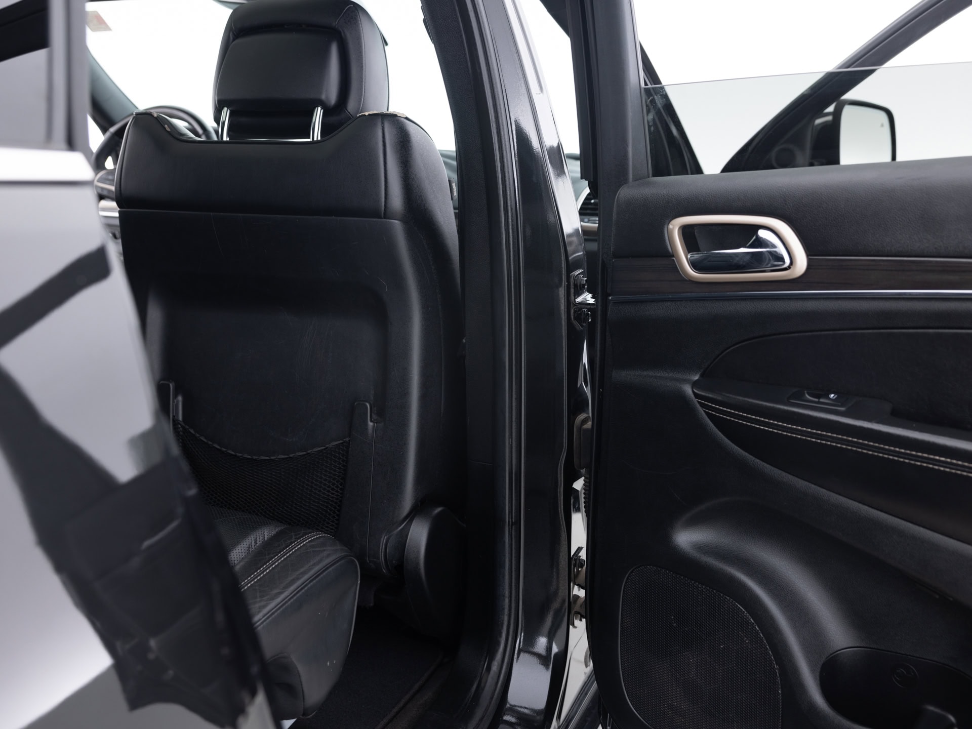 Used Black Jeep Grand Cherokee-22 for Sale