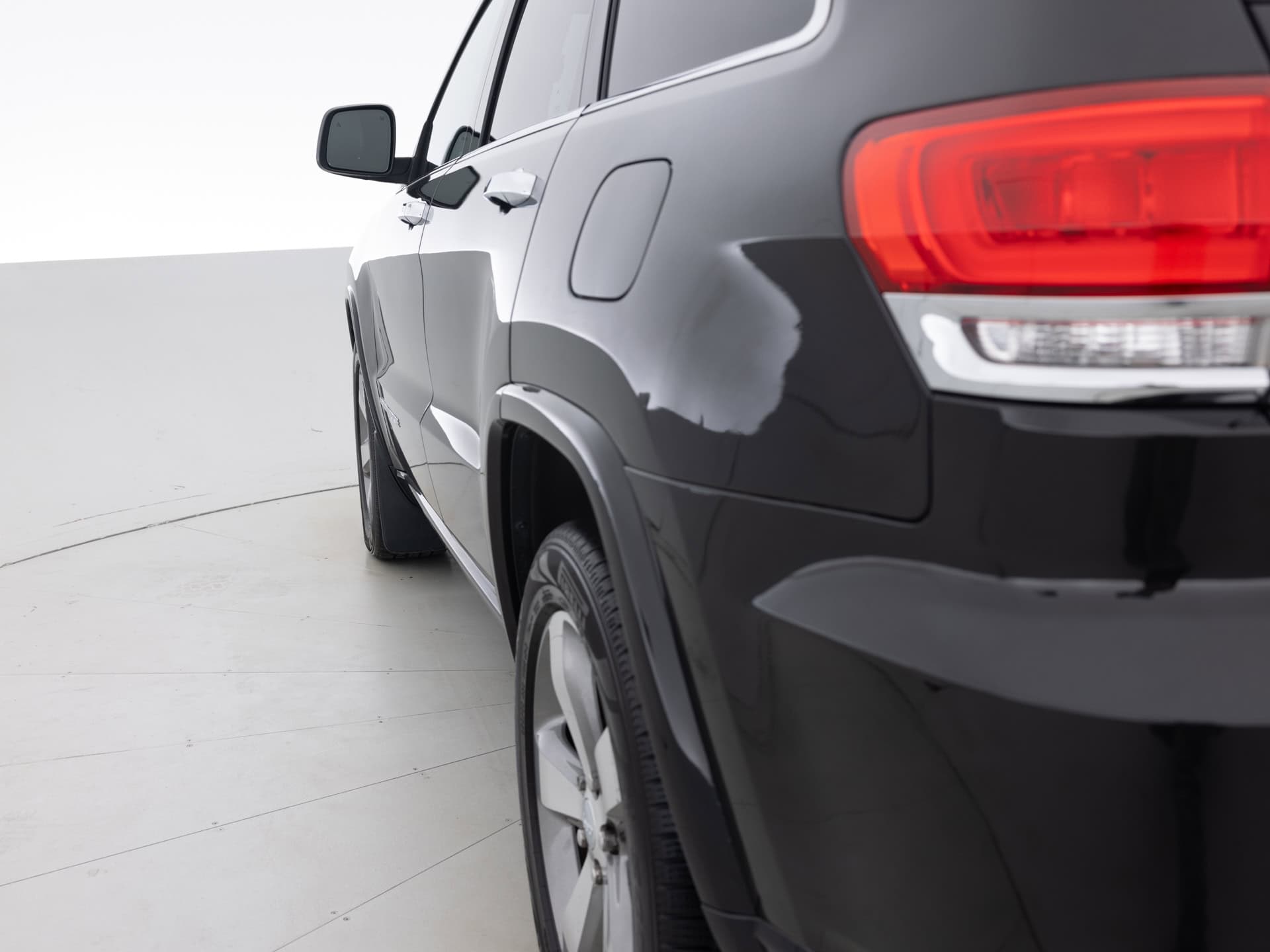 Used Black Jeep Grand Cherokee-6 for Sale