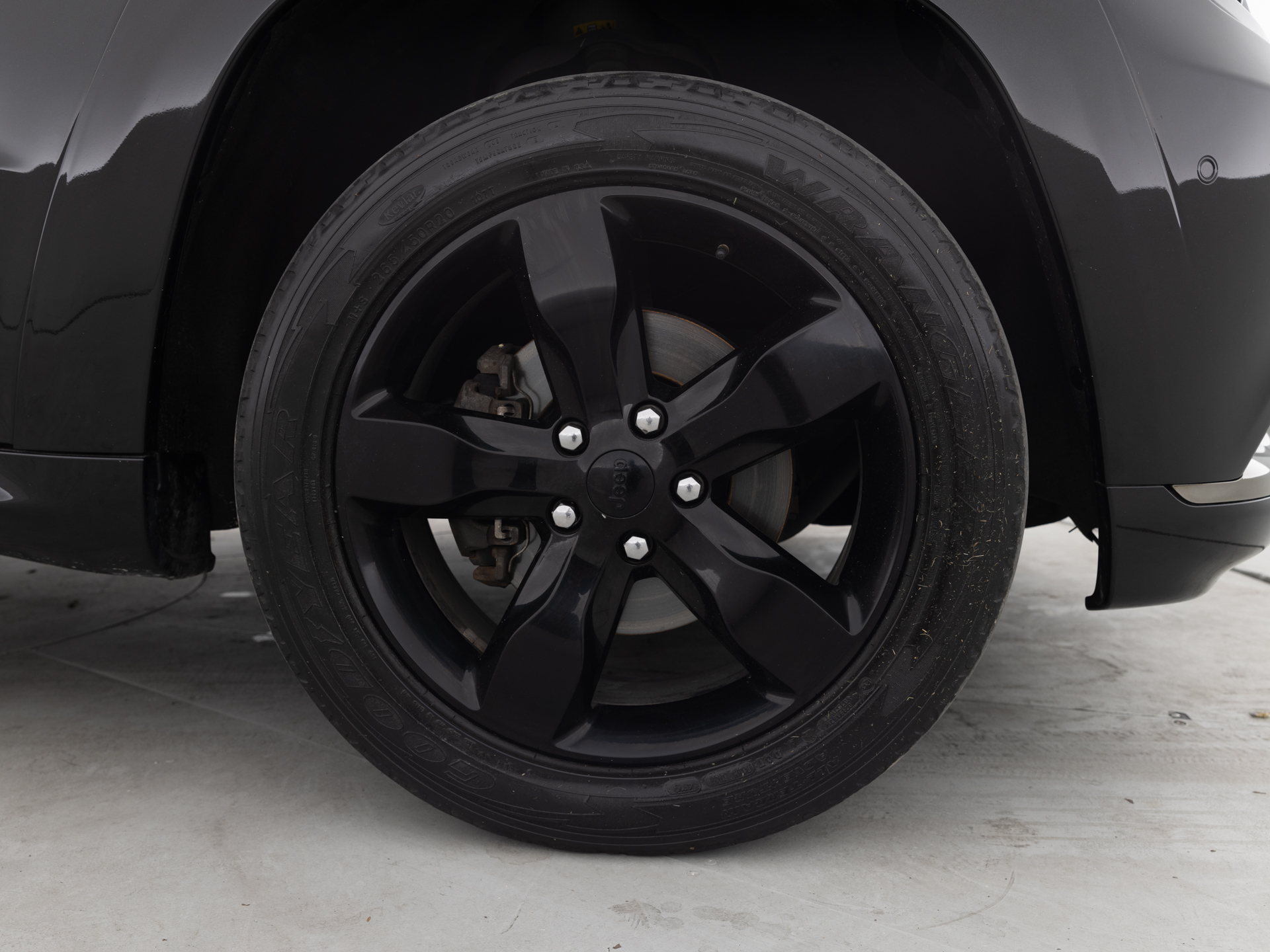 Used Black Jeep Grand Cherokee Altitude-11 for Sale
