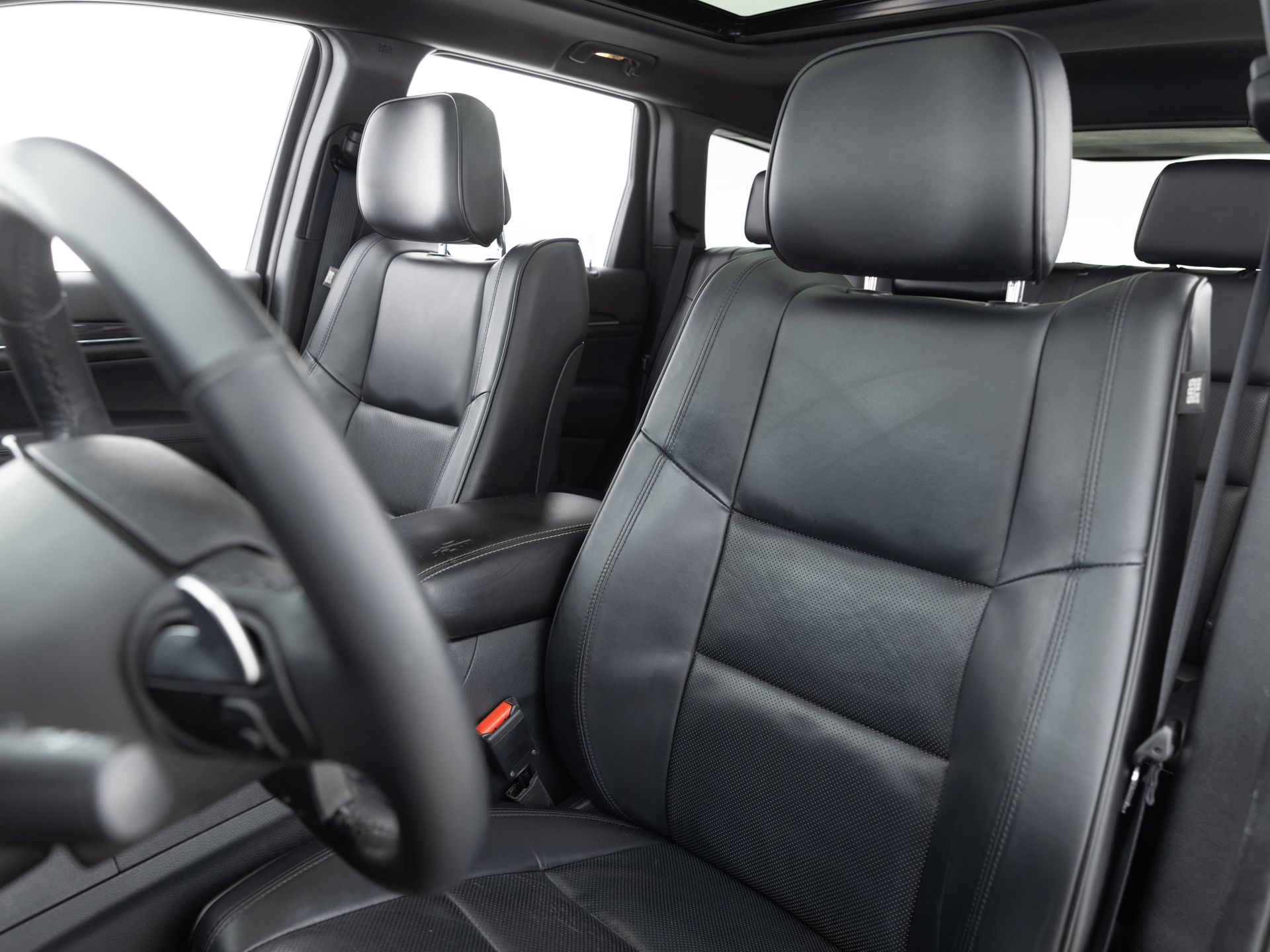 Used Black Jeep Grand Cherokee Altitude-14 for Sale