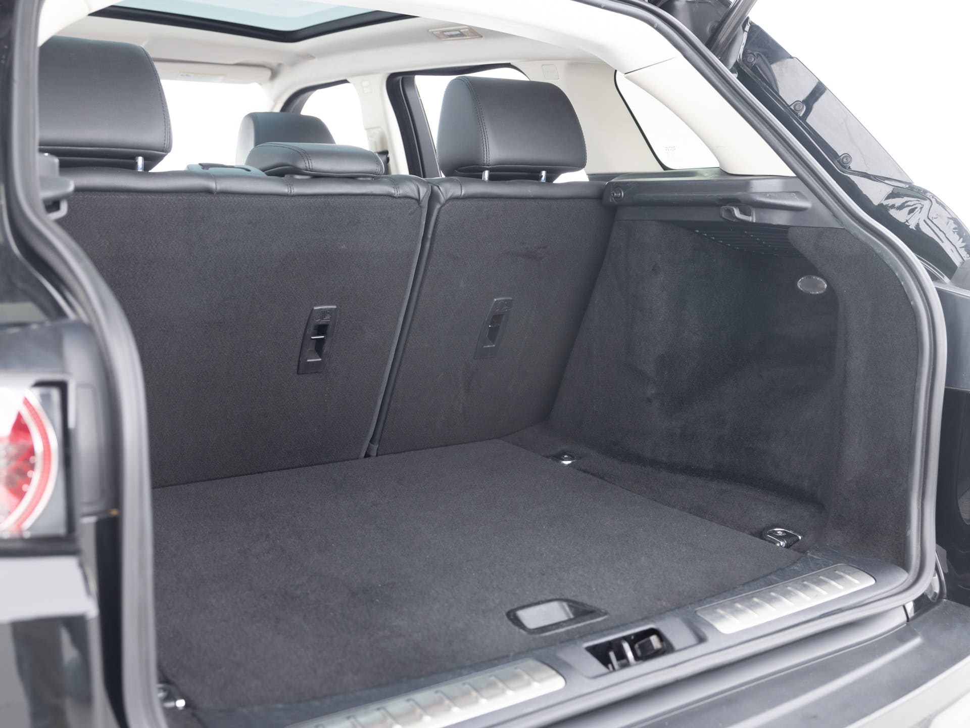 Used Black Land Rover Evoque-33 for Sale