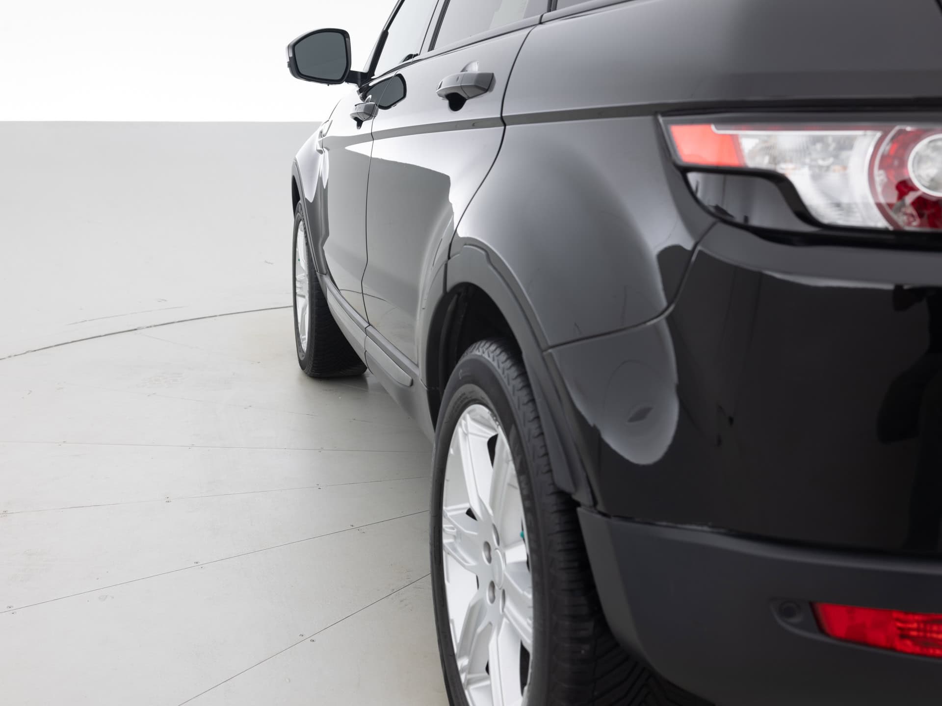 Used Black Land Rover Evoque-6 for Sale