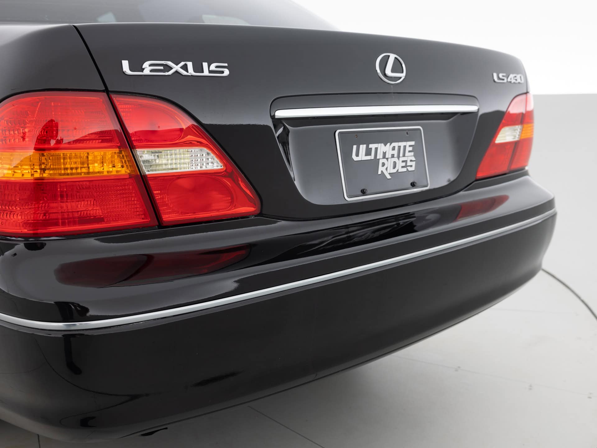 black lexus ls 430 8