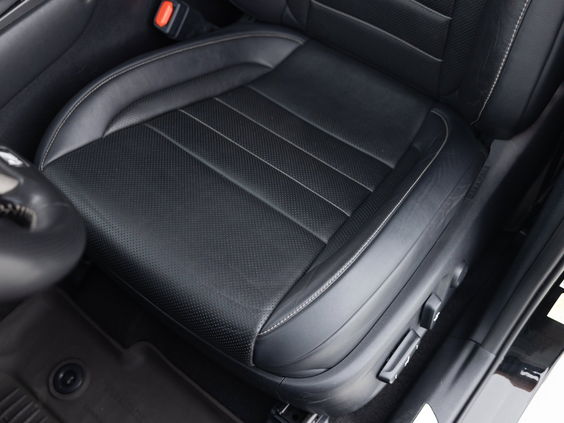 black lexus nx 300 13
