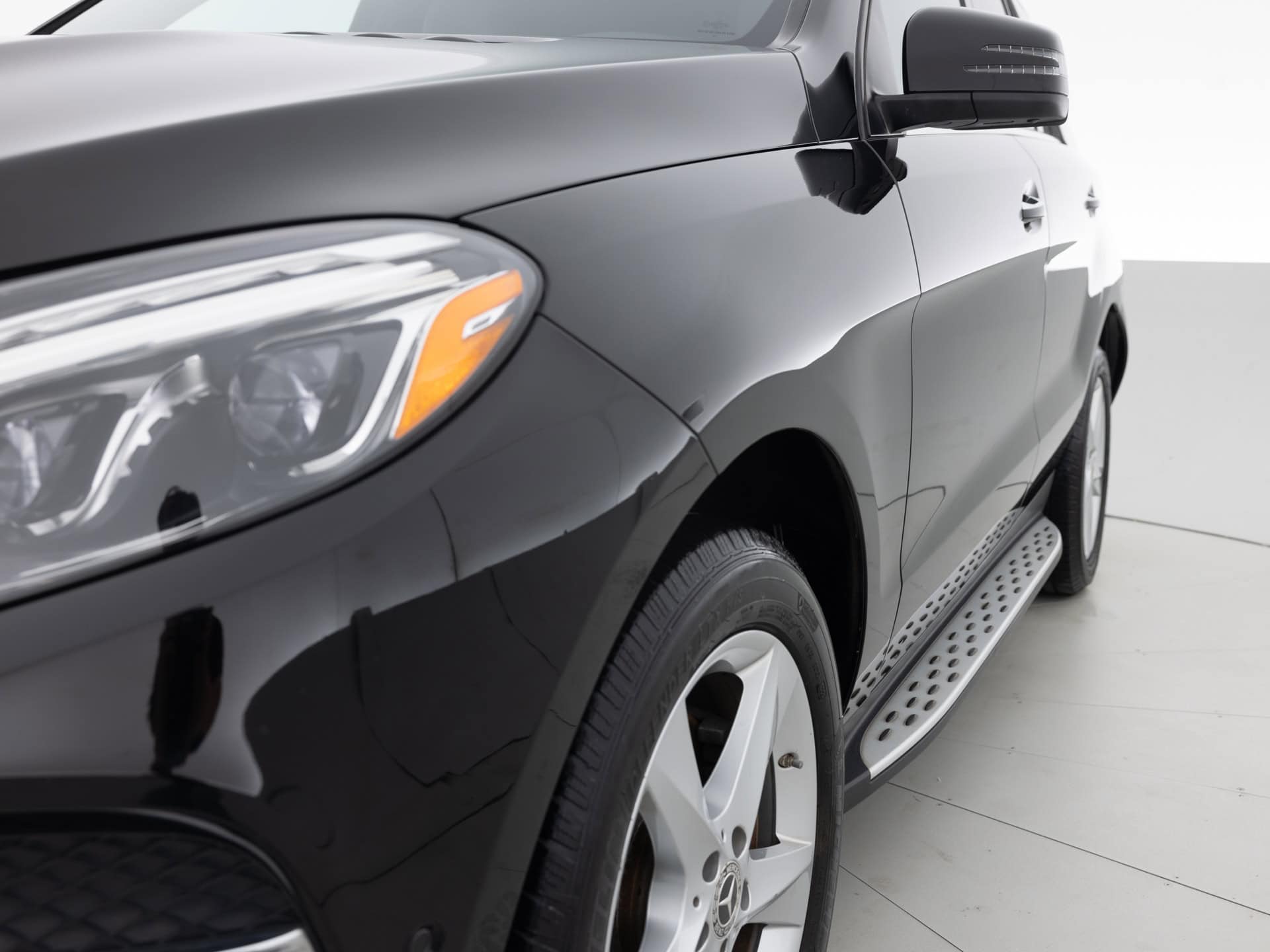 black mercedes gle 400 3