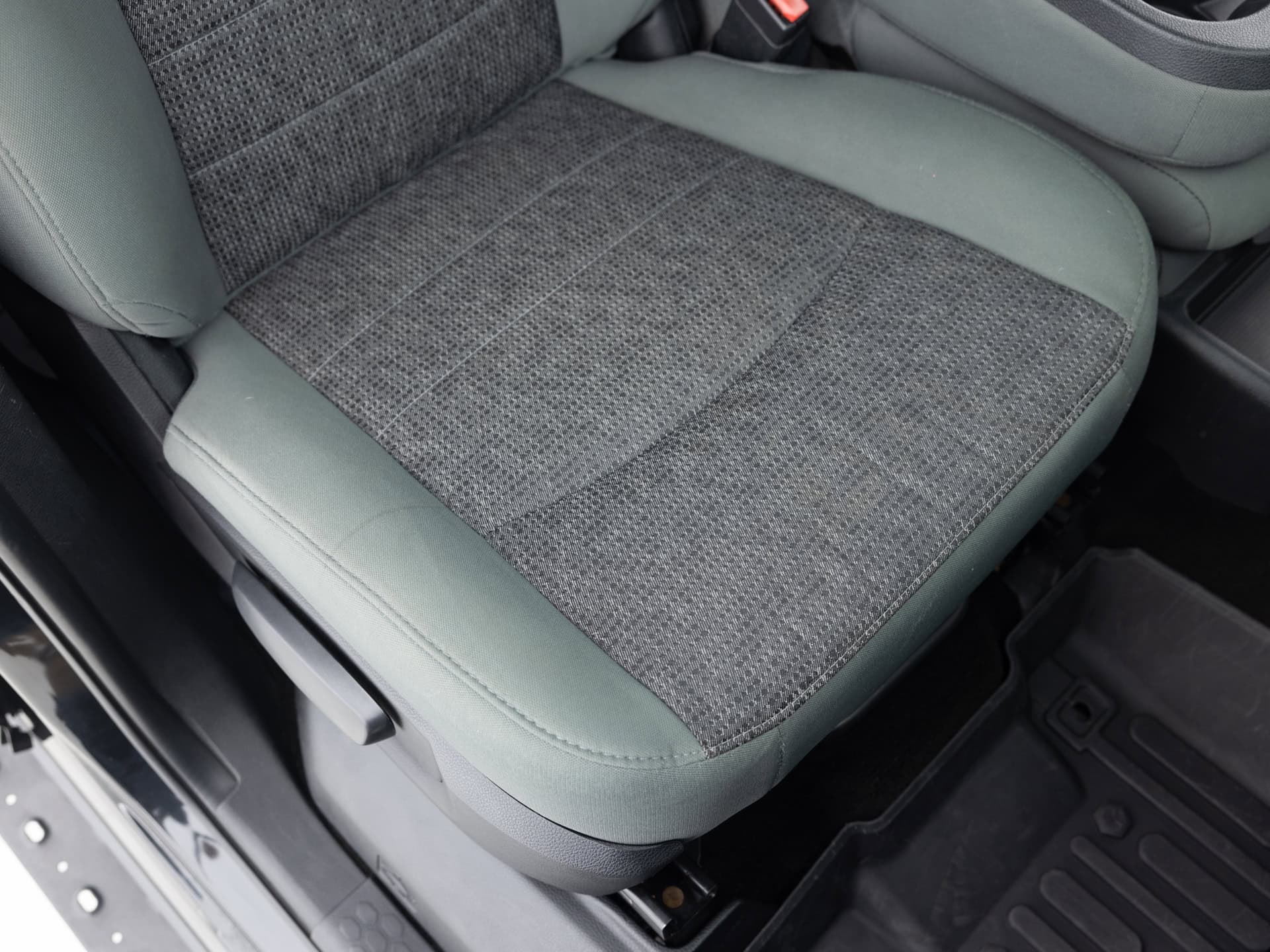 Used Black Ram 1500-21 for Sale