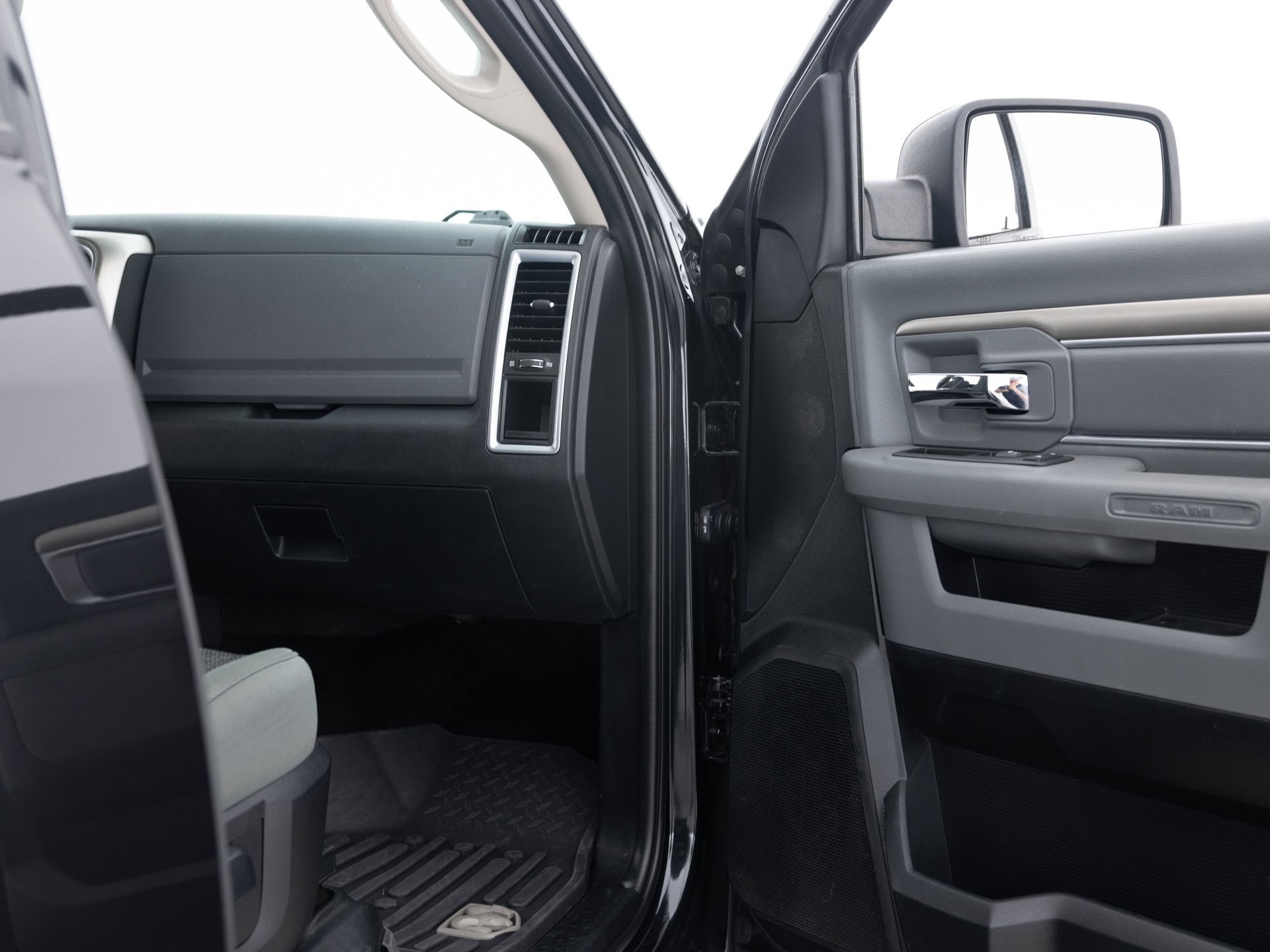 Used Black Ram 1500-24 for Sale