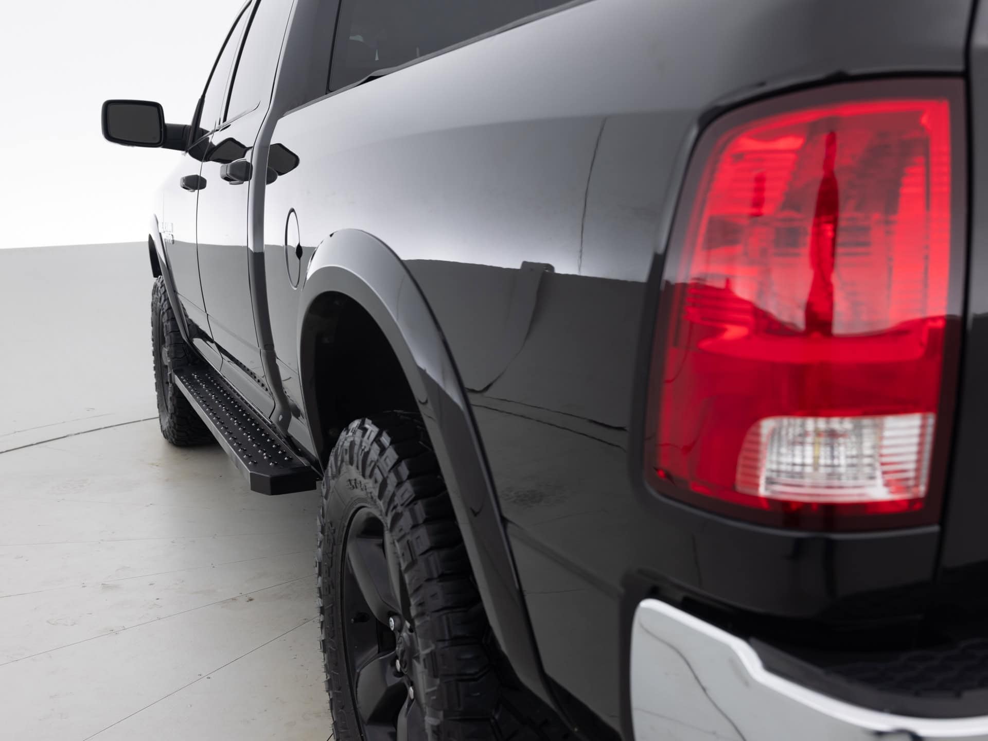 Used Black Ram 1500-6 for Sale