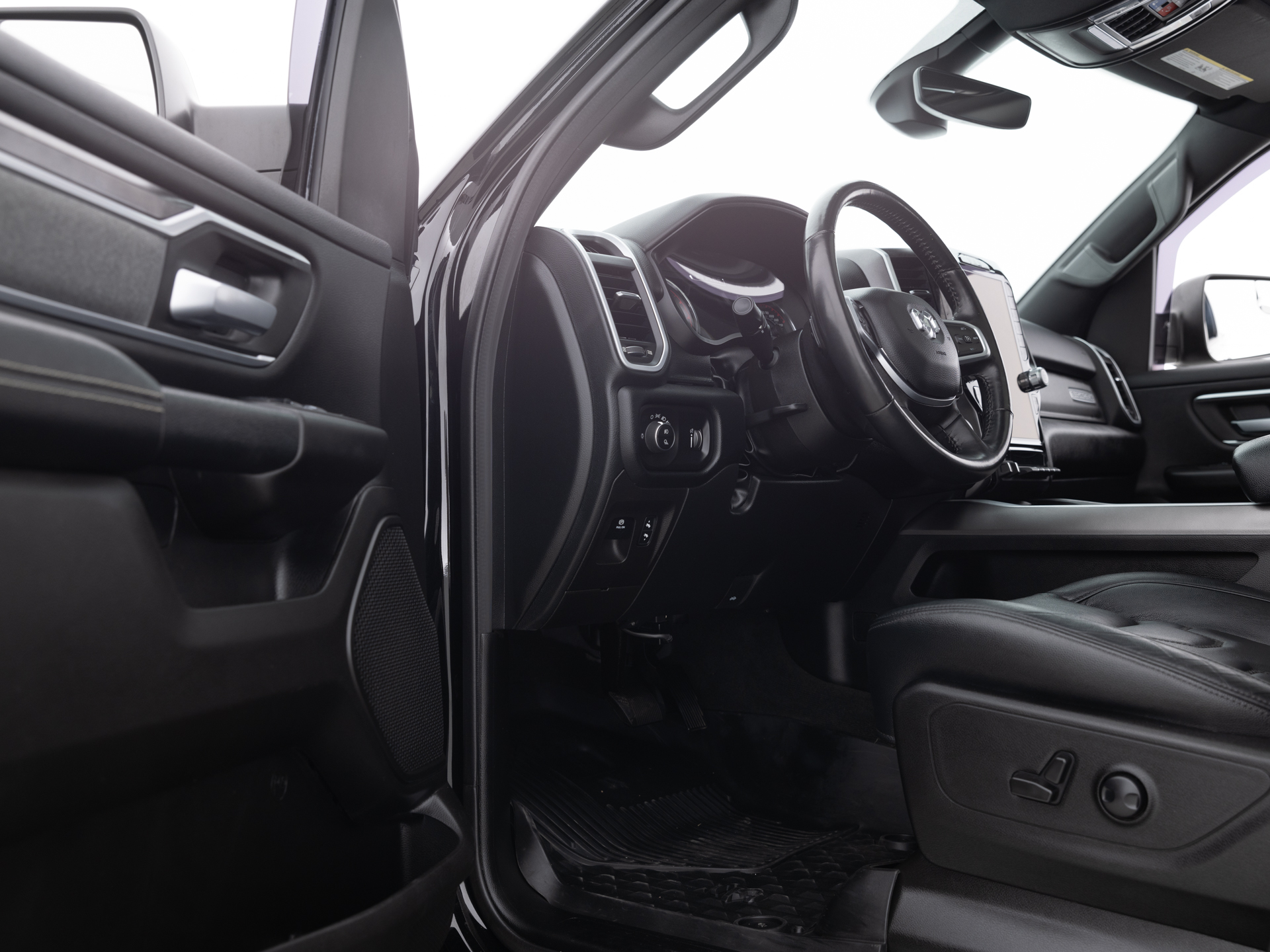 Used Black Ram 1500 Black Widow-18 for Sale