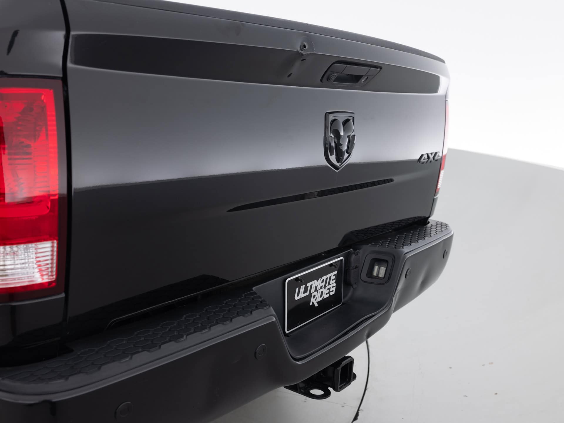 Used Black Ram 2500 Big Horn-8 for Sale