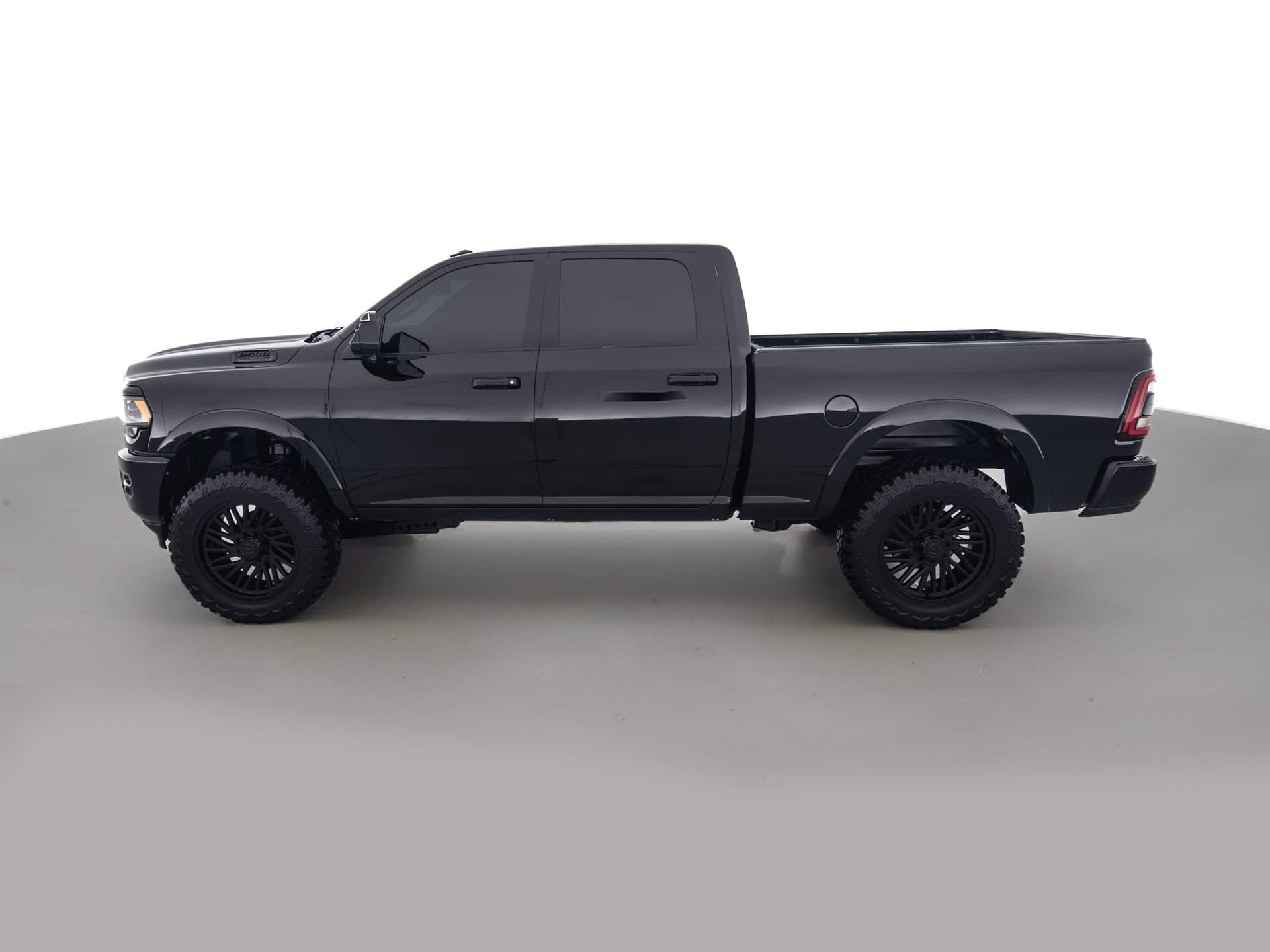 Used Black Ram 2500 Crew-7 for Sale