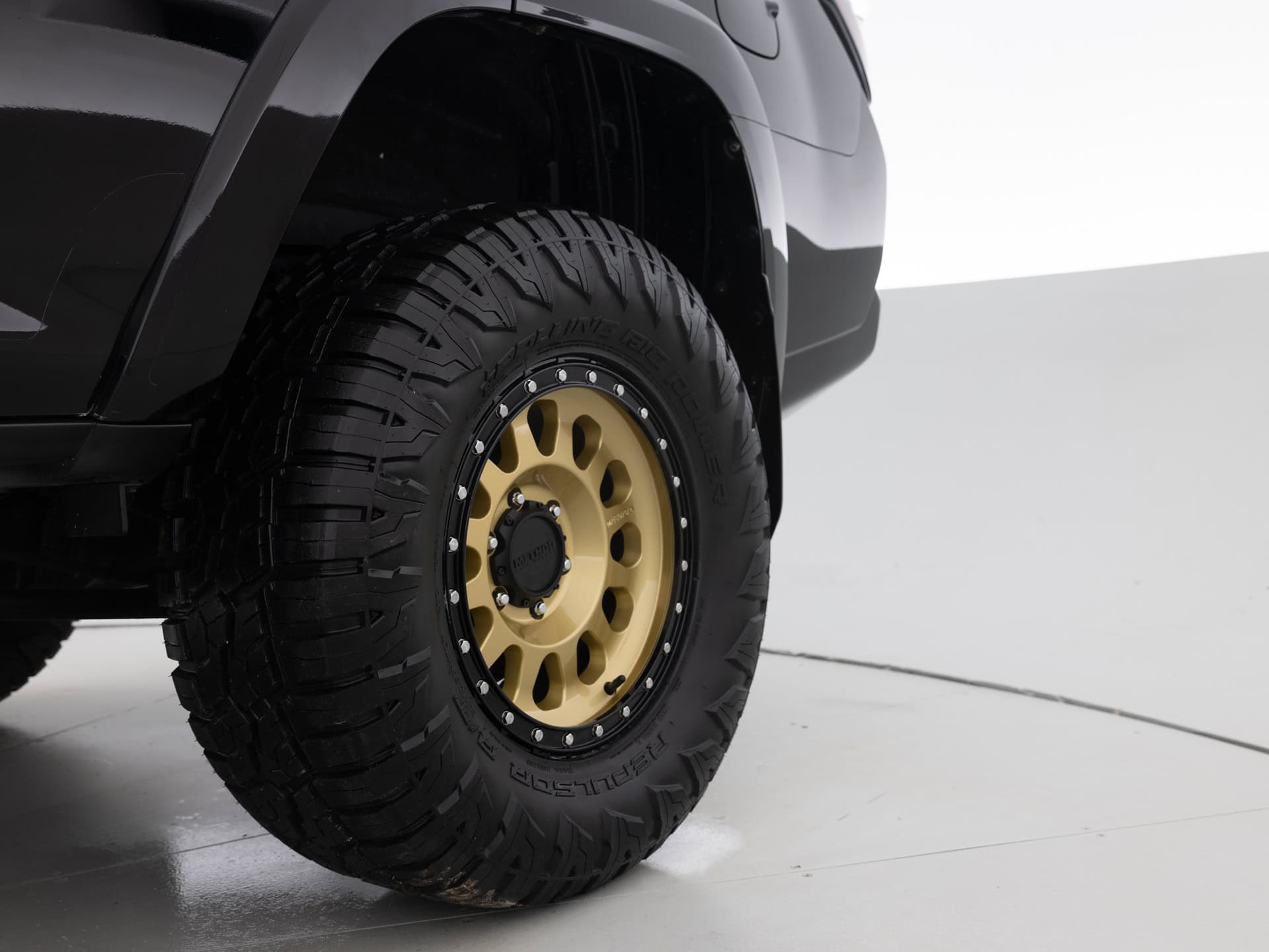 black toyota 4runner 10