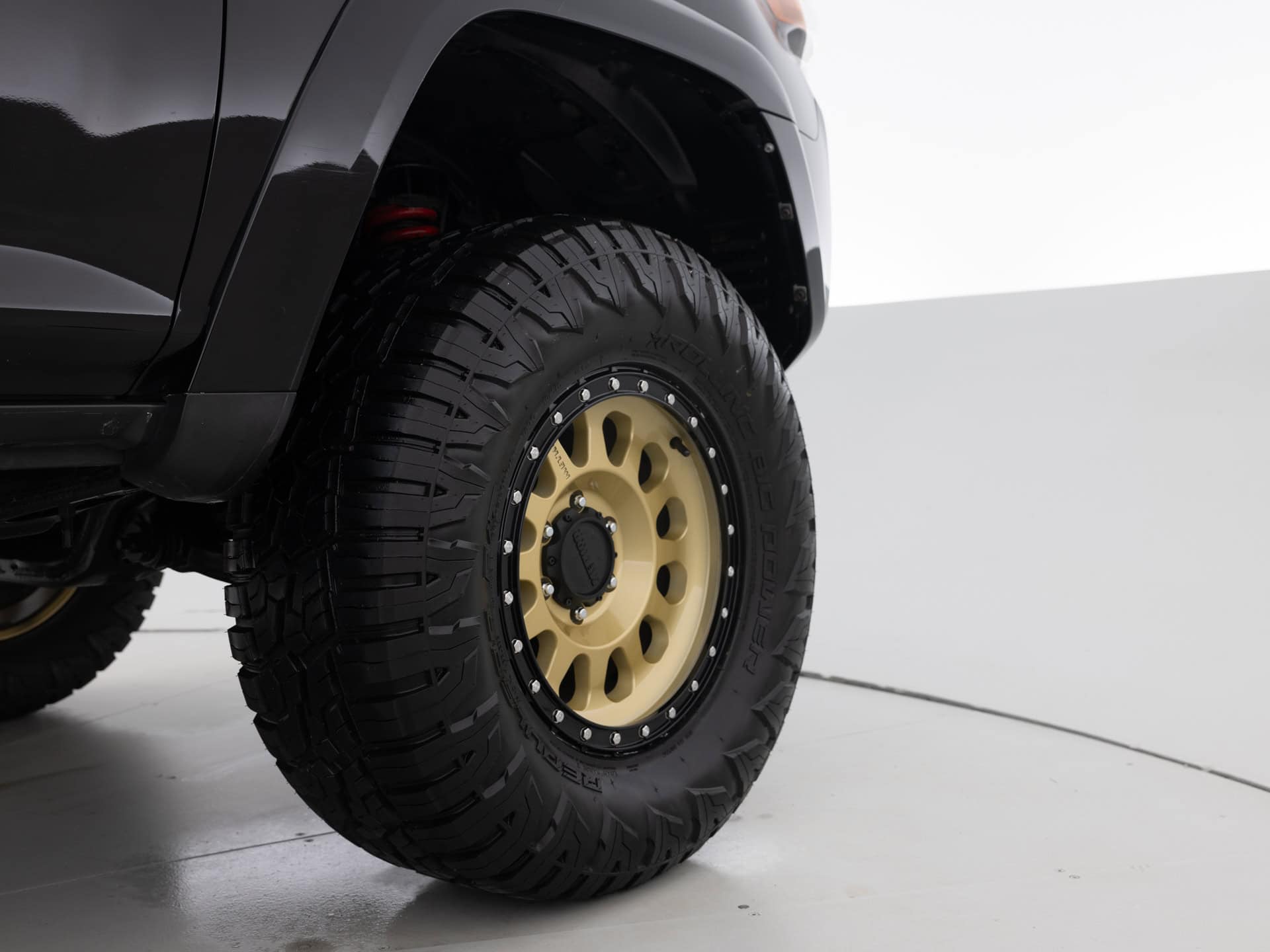 black toyota 4runner 12
