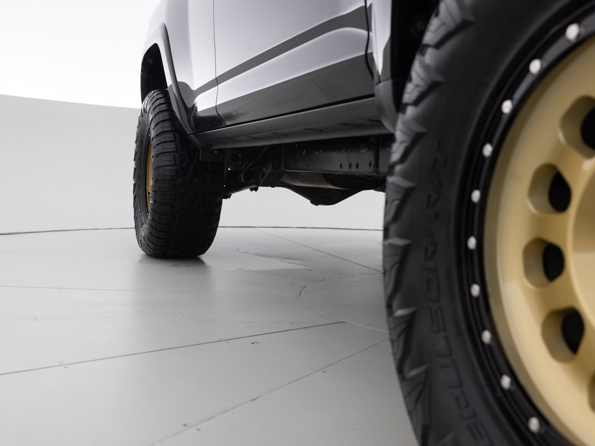 black toyota 4runner 13