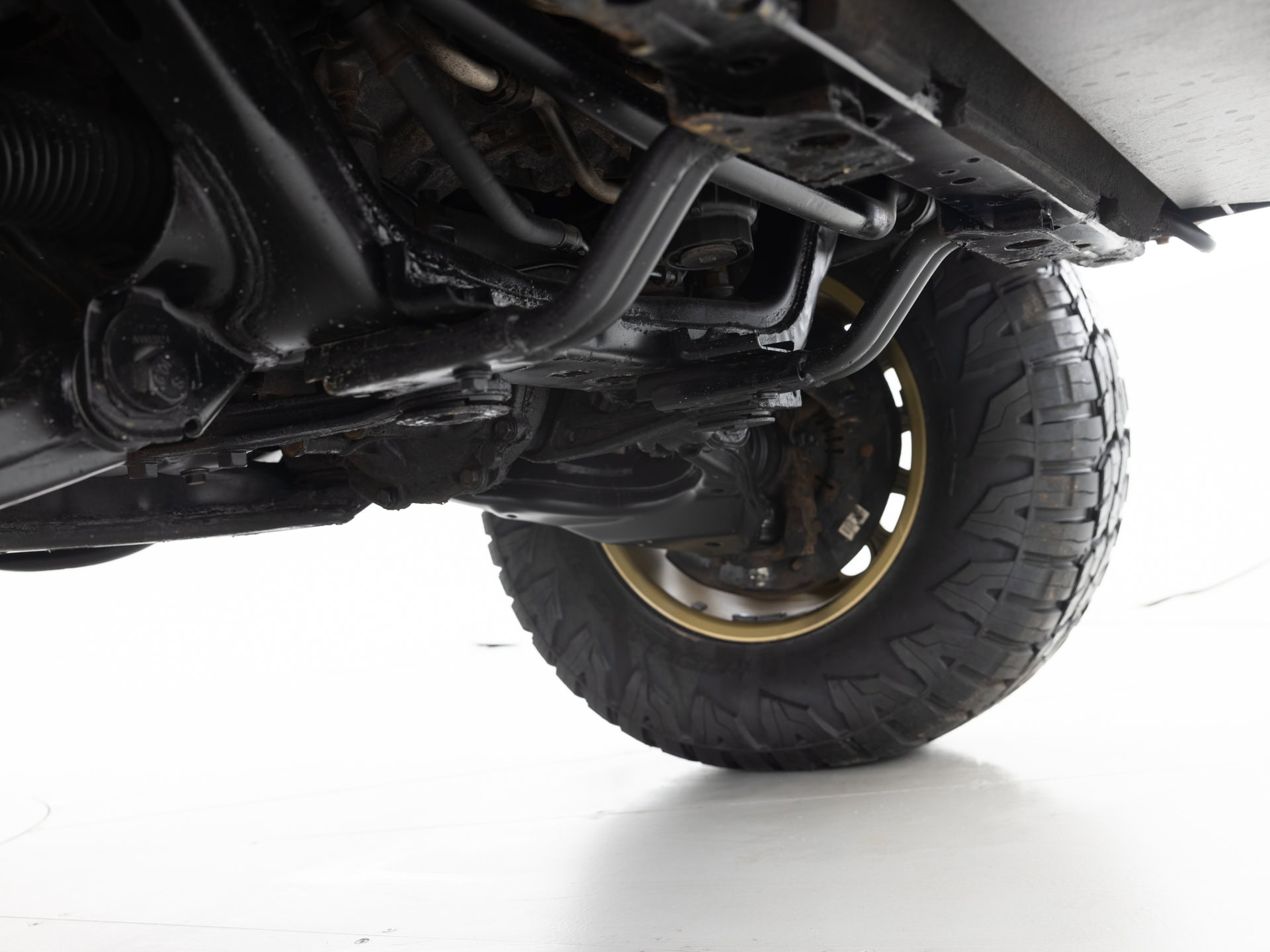 black toyota 4runner 16