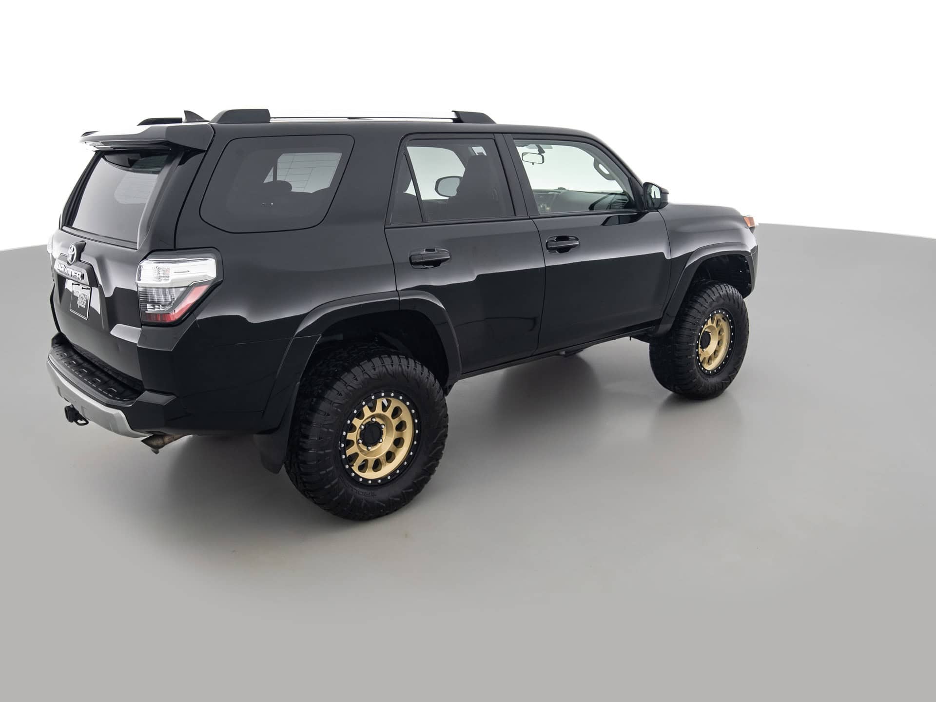 black toyota 4runner 4