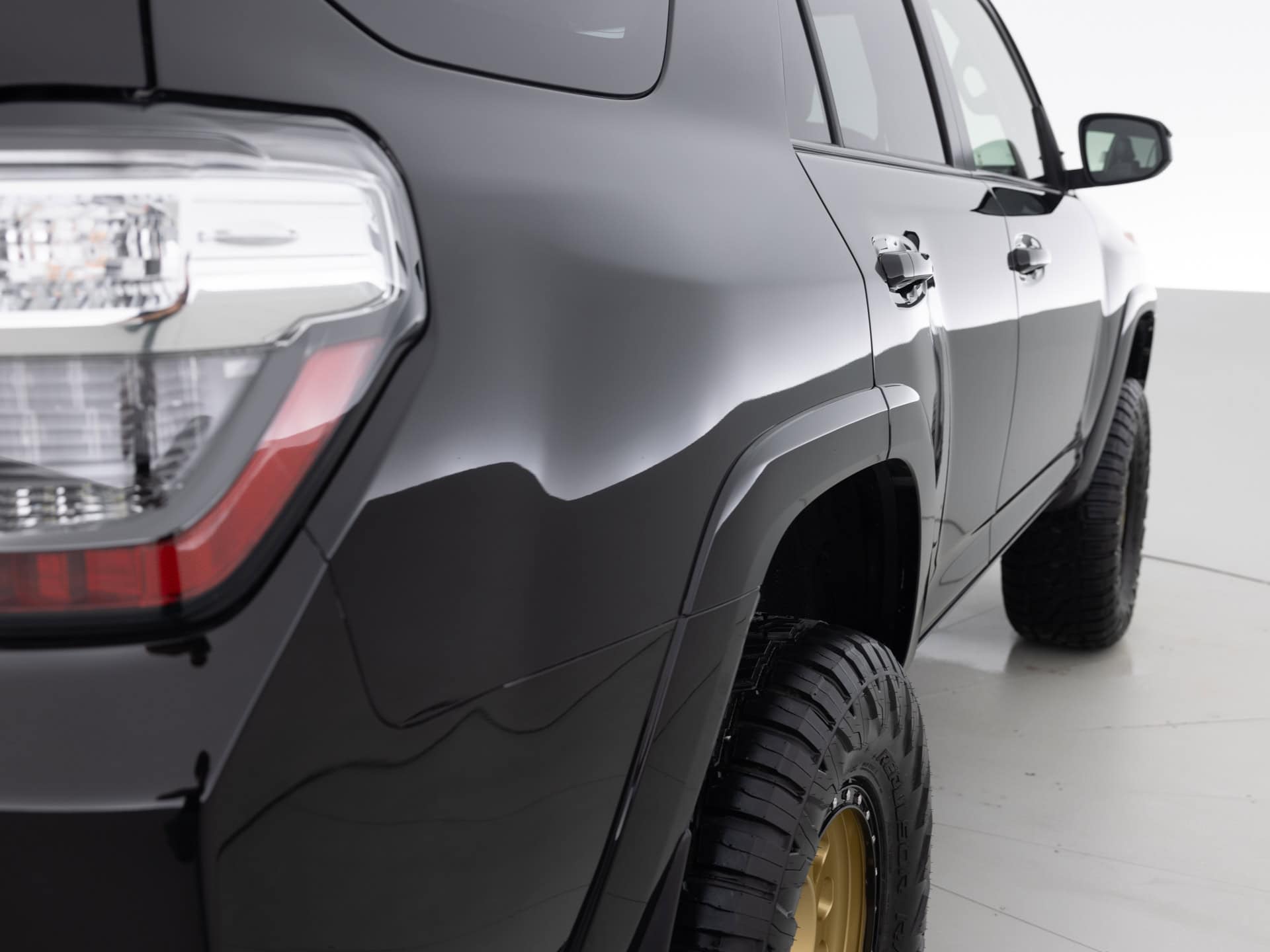 black toyota 4runner 5