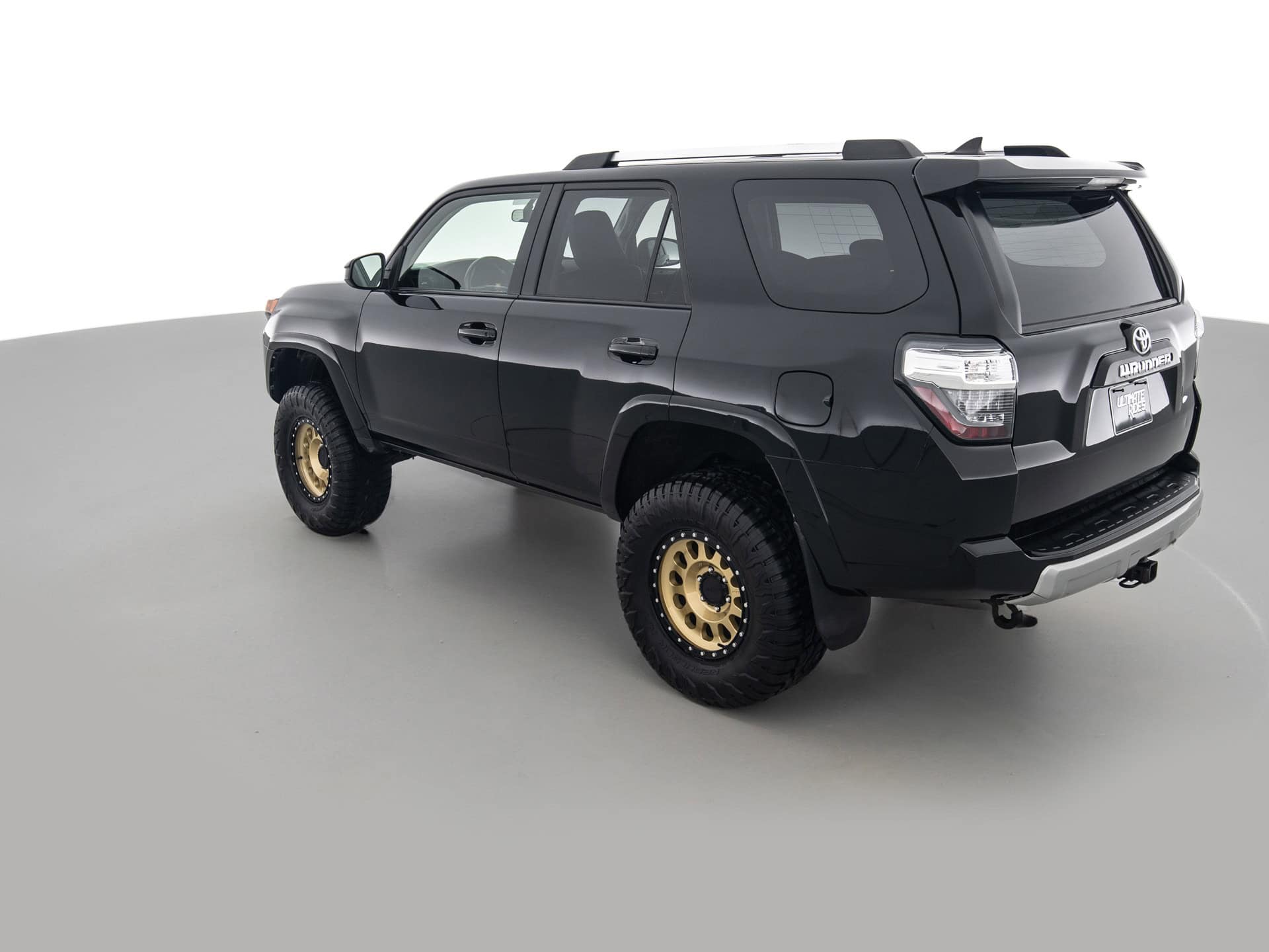 black toyota 4runner 6