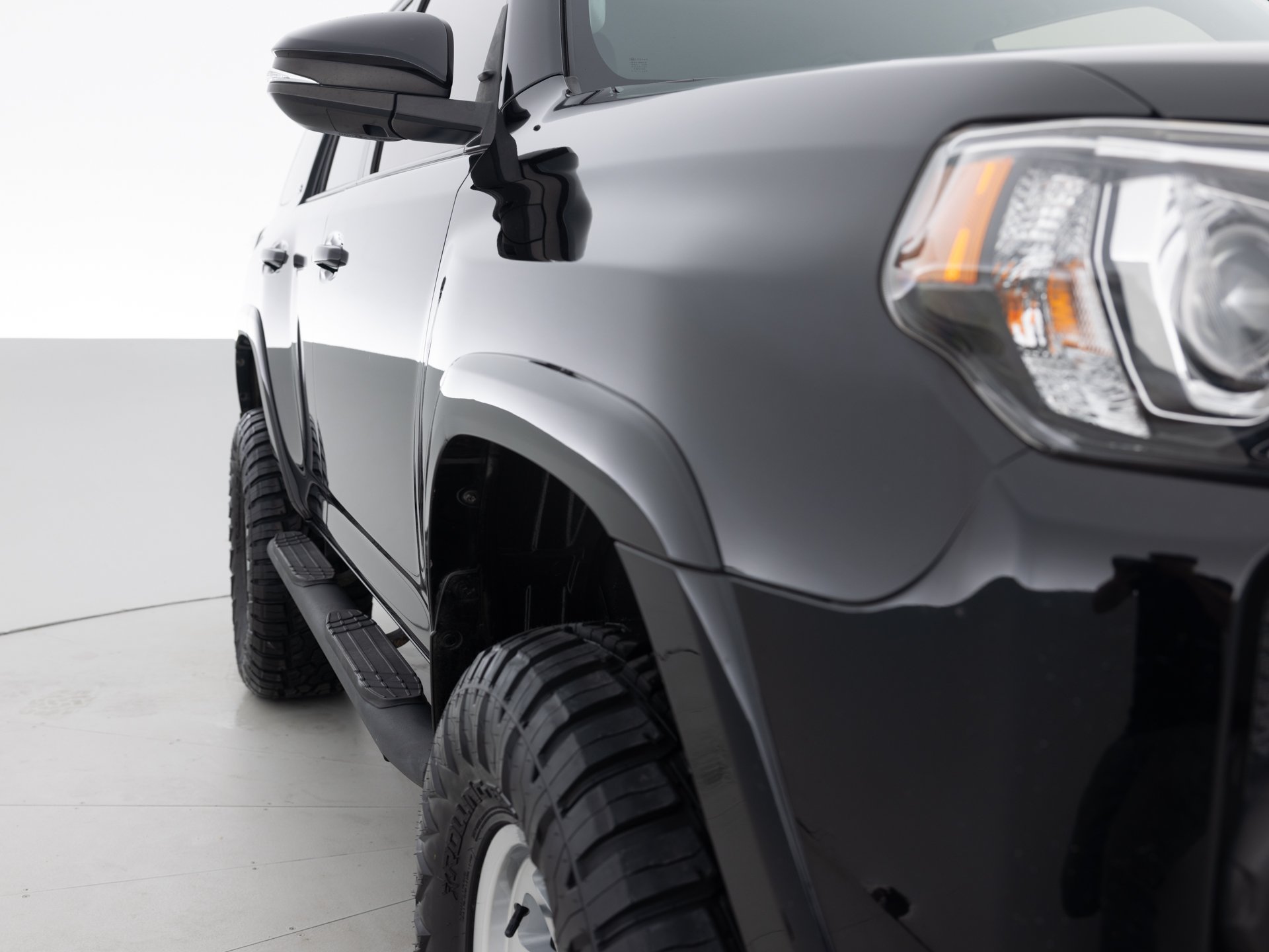 black toyota 4runner sr5 prem 4