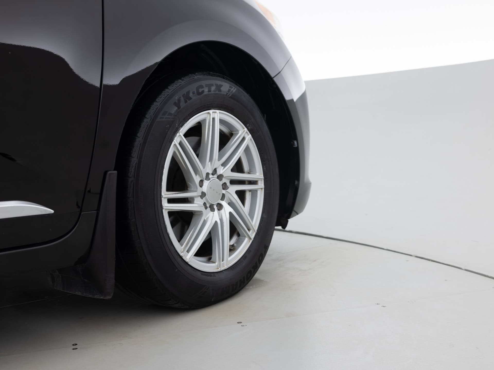 Used Black Toyota Sienna Limited-12 for Sale