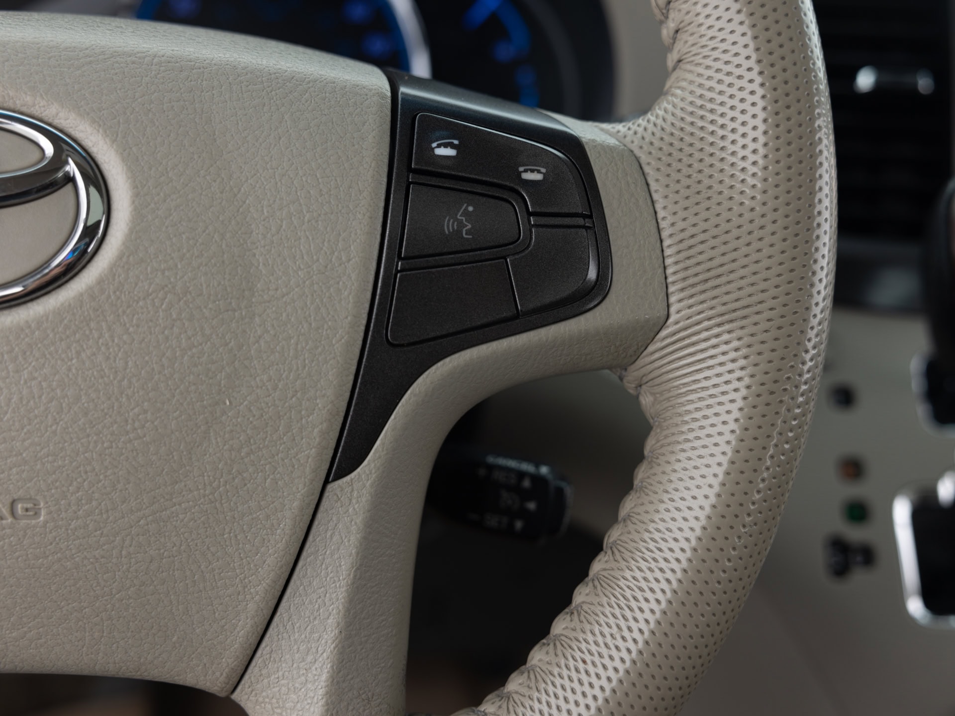 Used Black Toyota Sienna Limited-33 for Sale