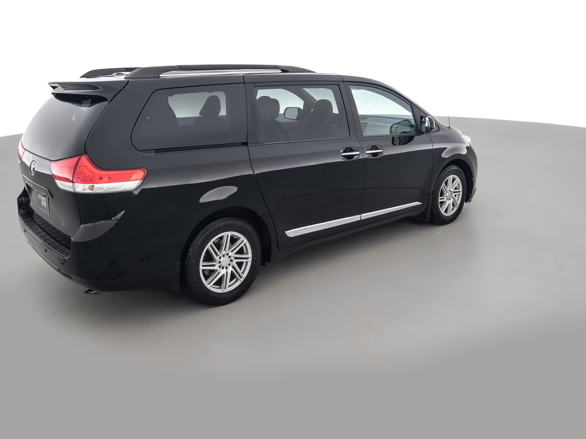 Used Black Toyota Sienna Limited-4 for Sale