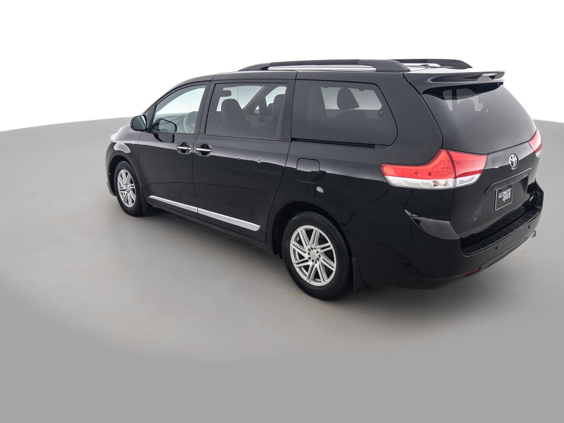 Used Black Toyota Sienna Limited-6 for Sale