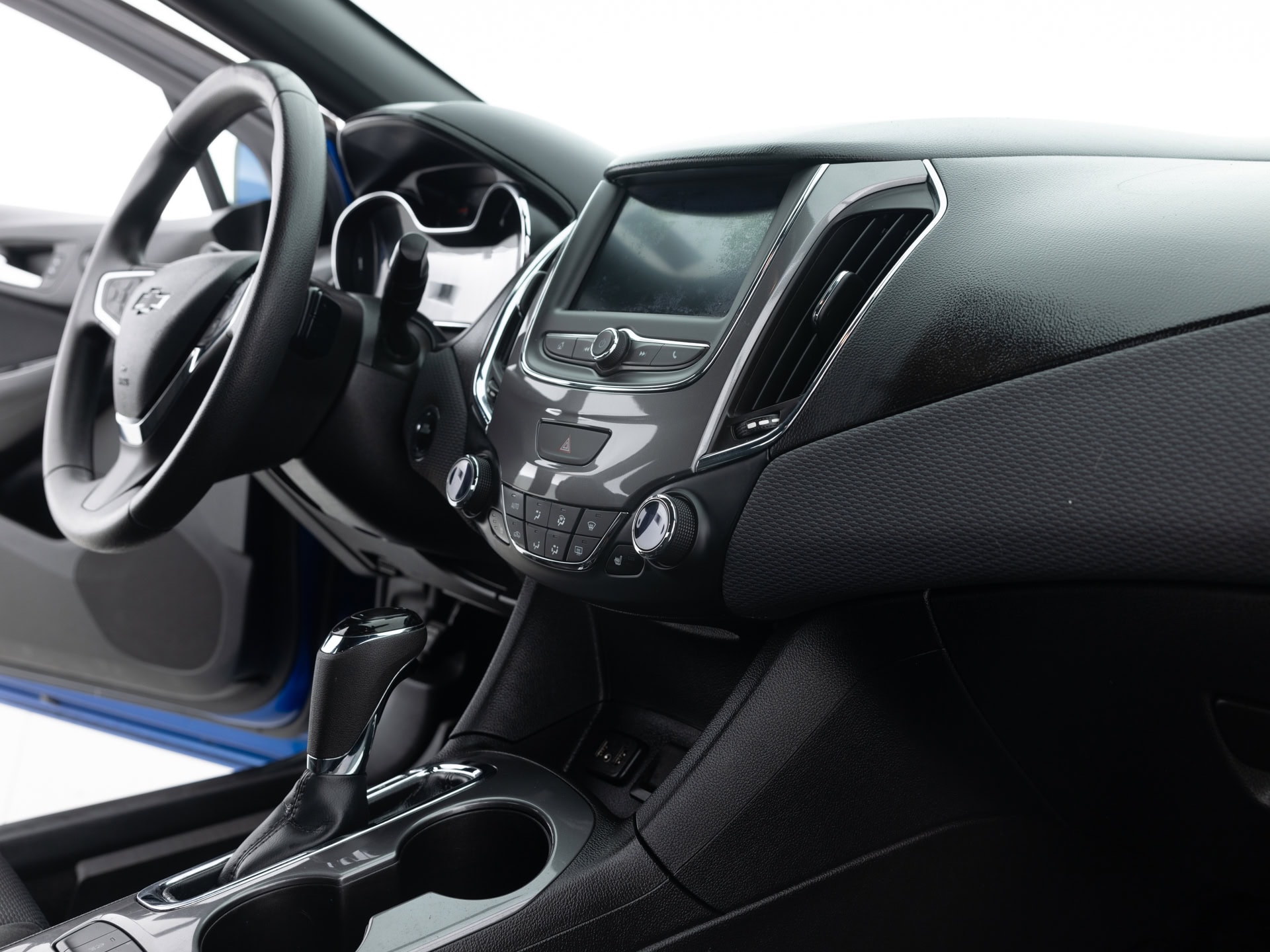 blue chevrolet cruze lt 19