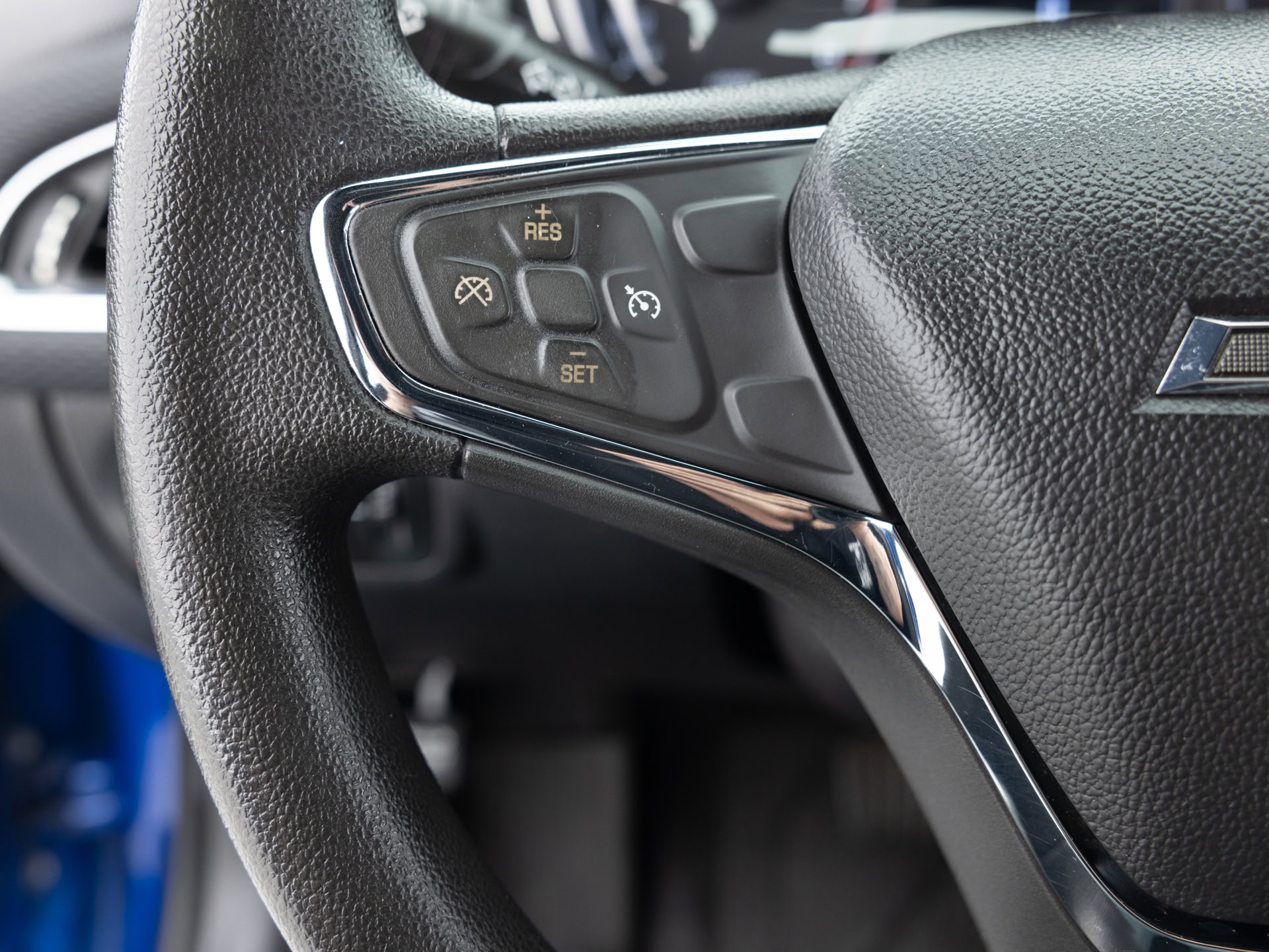 blue chevrolet cruze lt 28