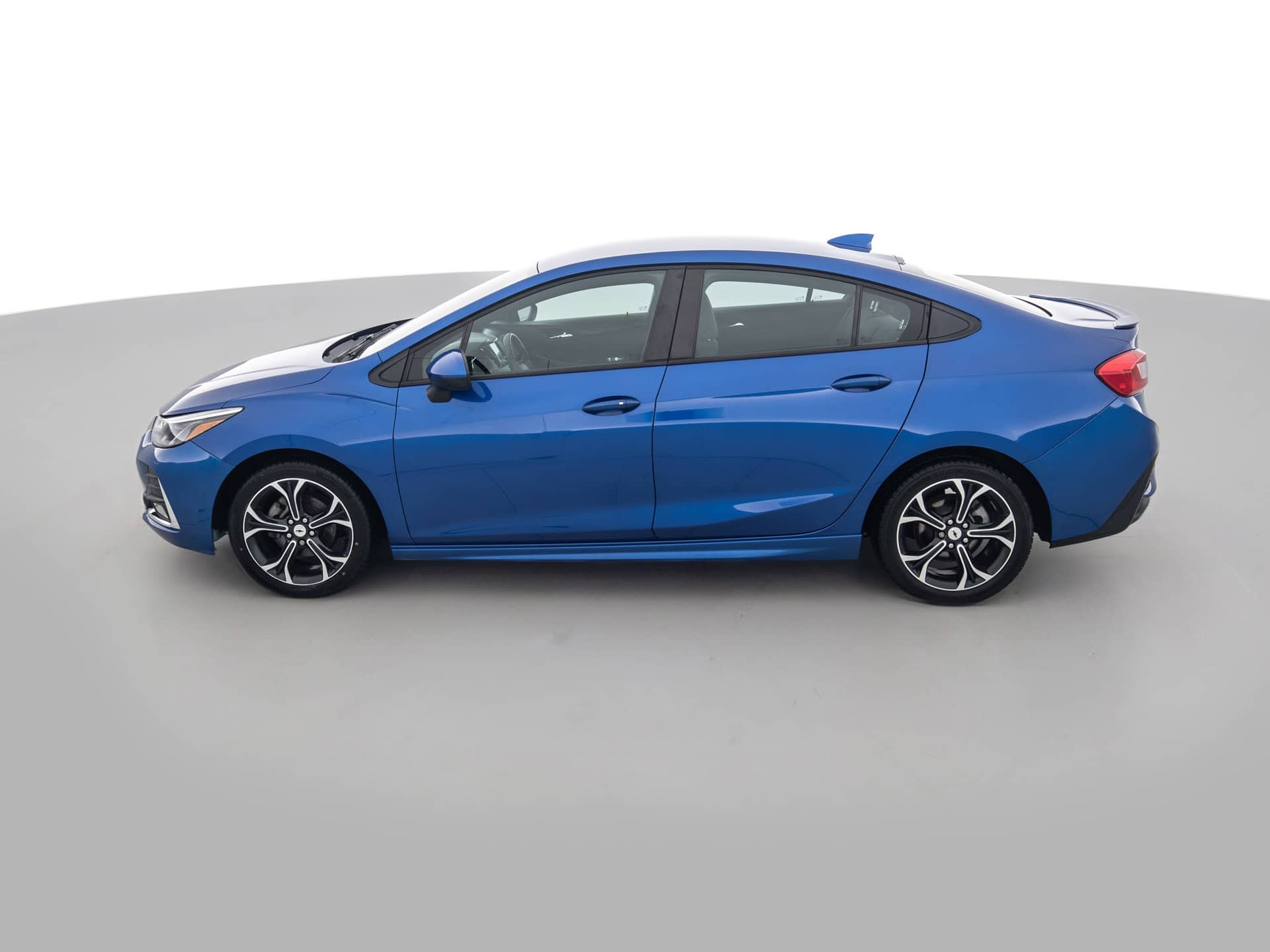 blue chevrolet cruze lt 7