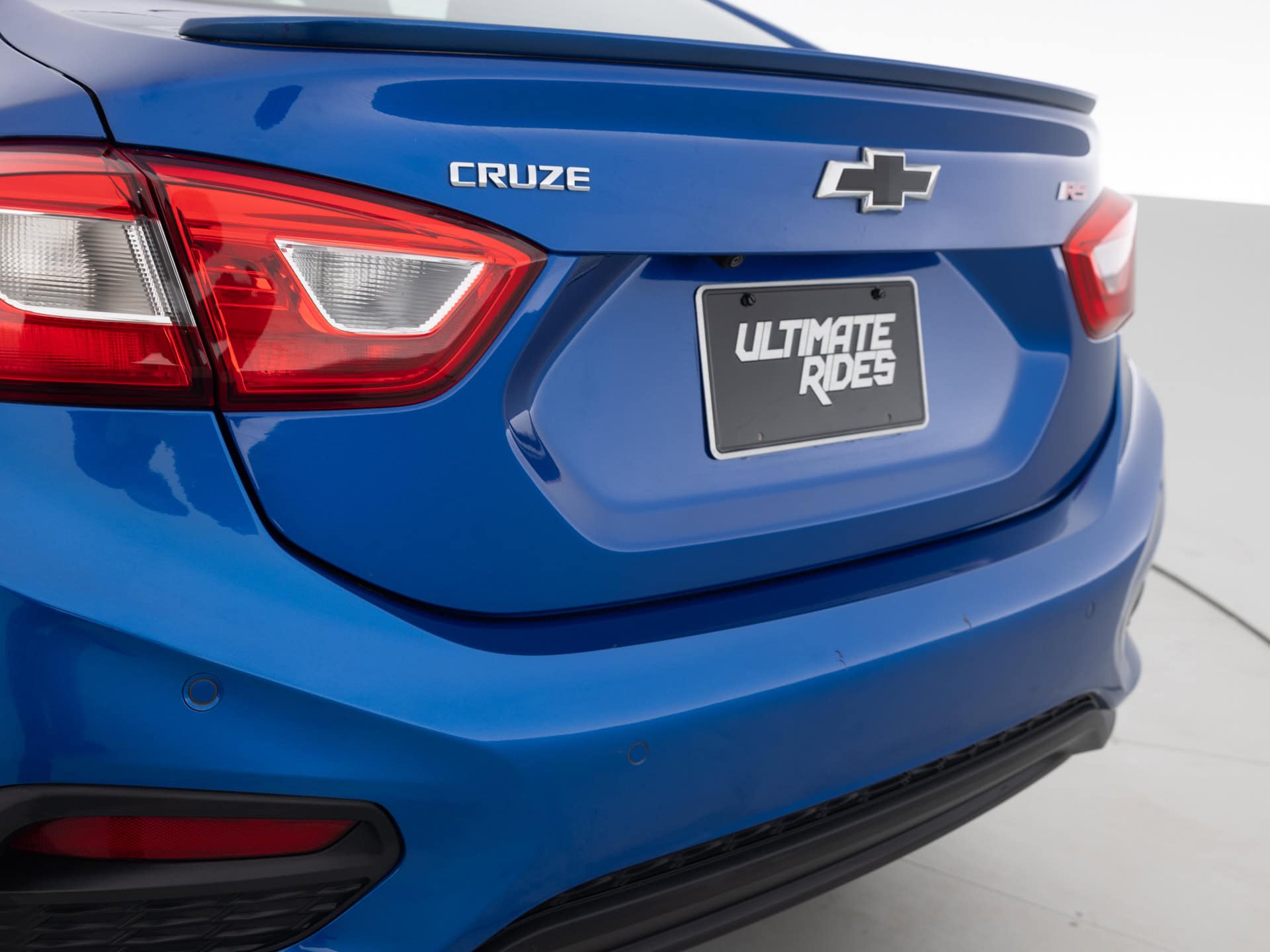 blue chevrolet cruze lt 8