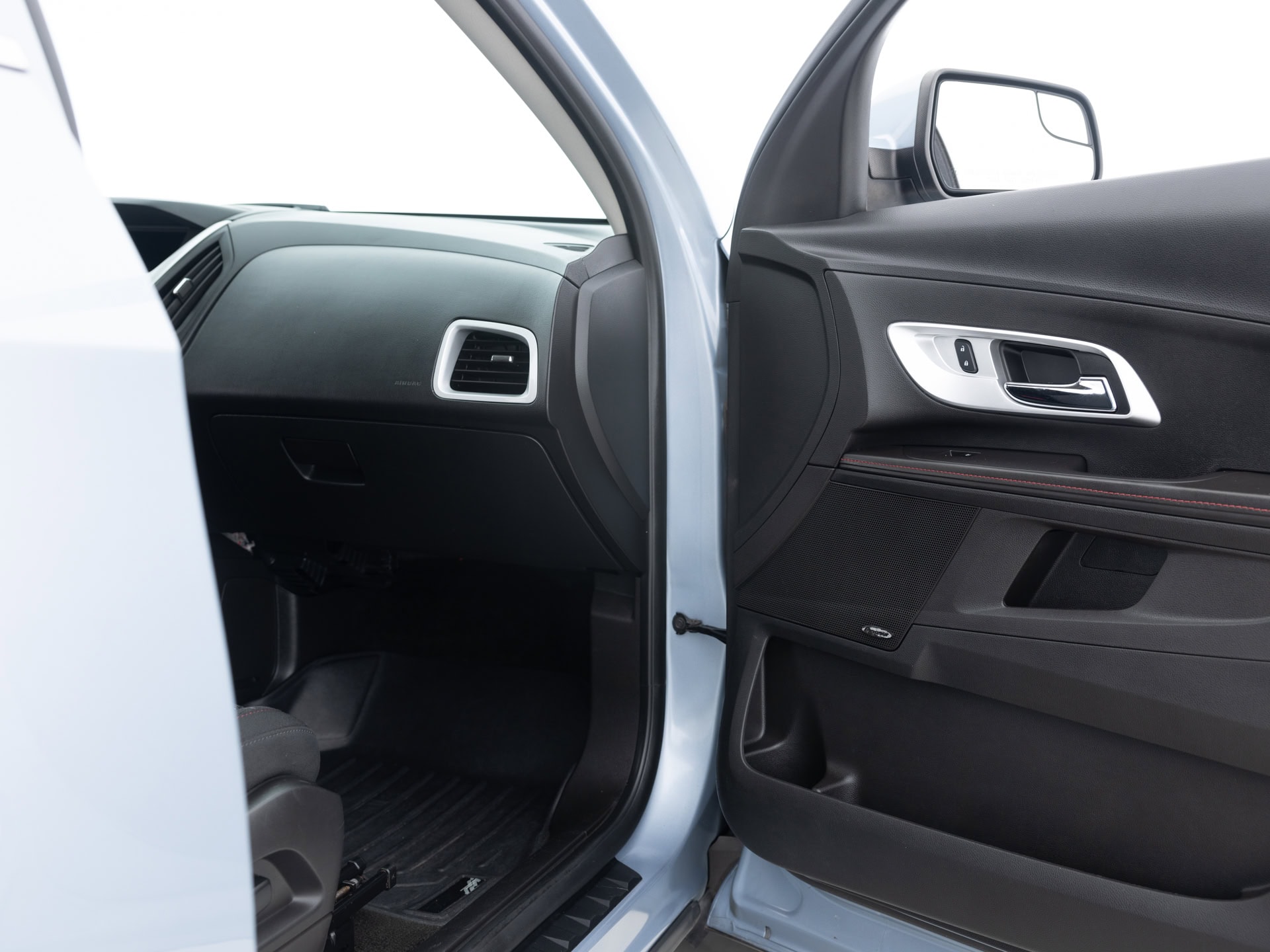 Used Blue Chevrolet Equinox LT-20 for Sale