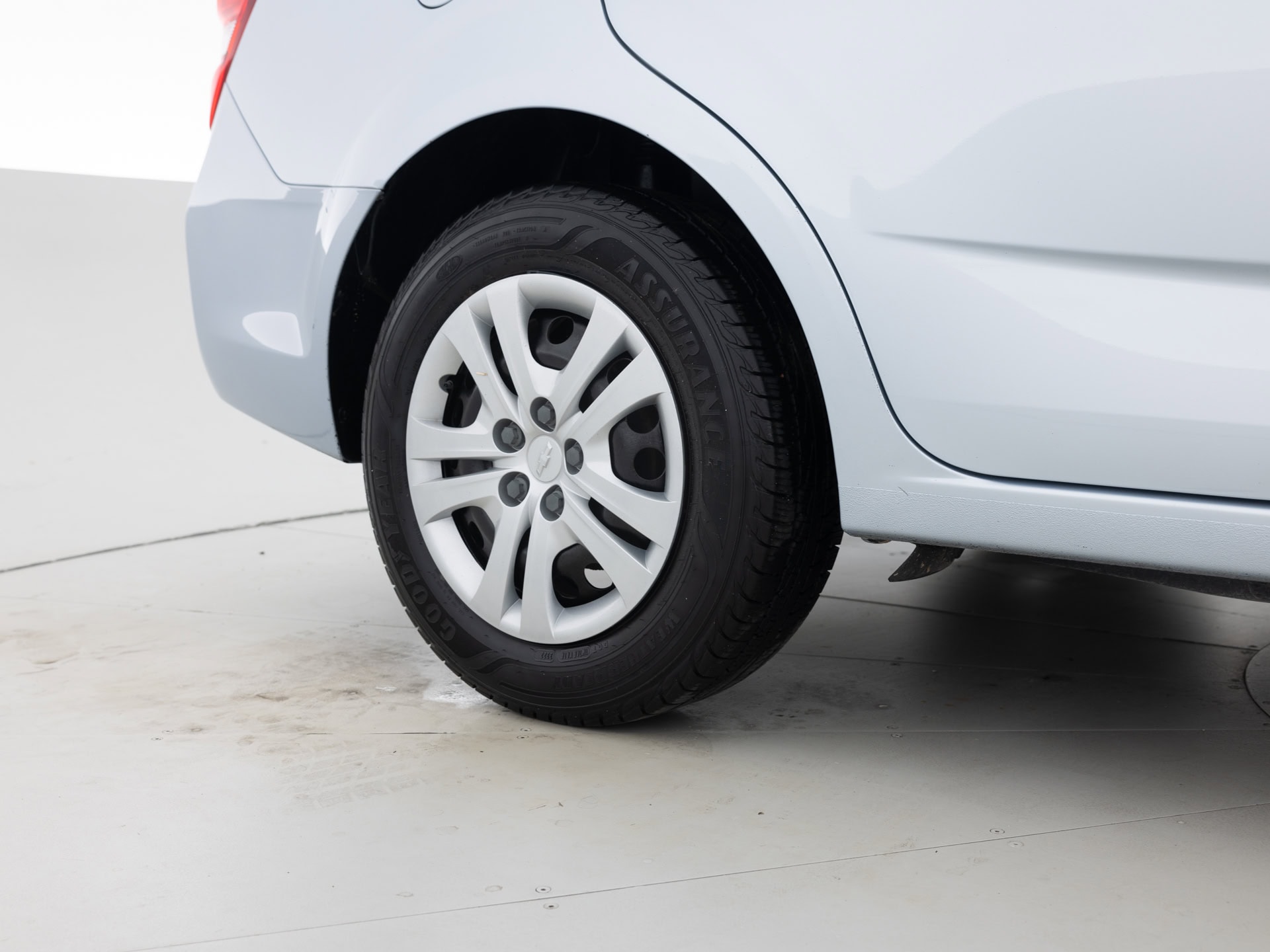 Used Blue Chevrolet Sonic LS-11 for Sale