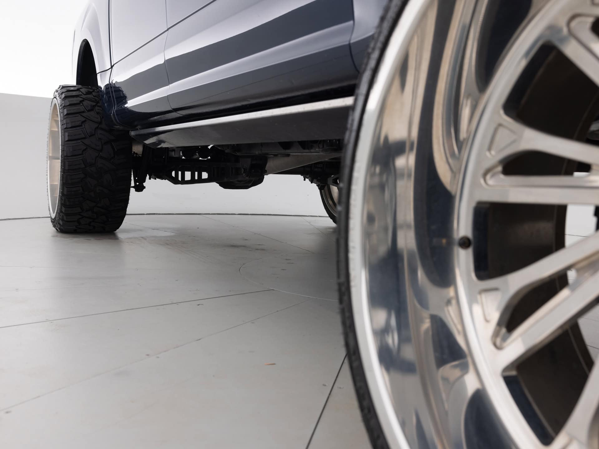 blue ford f150 xlt 13
