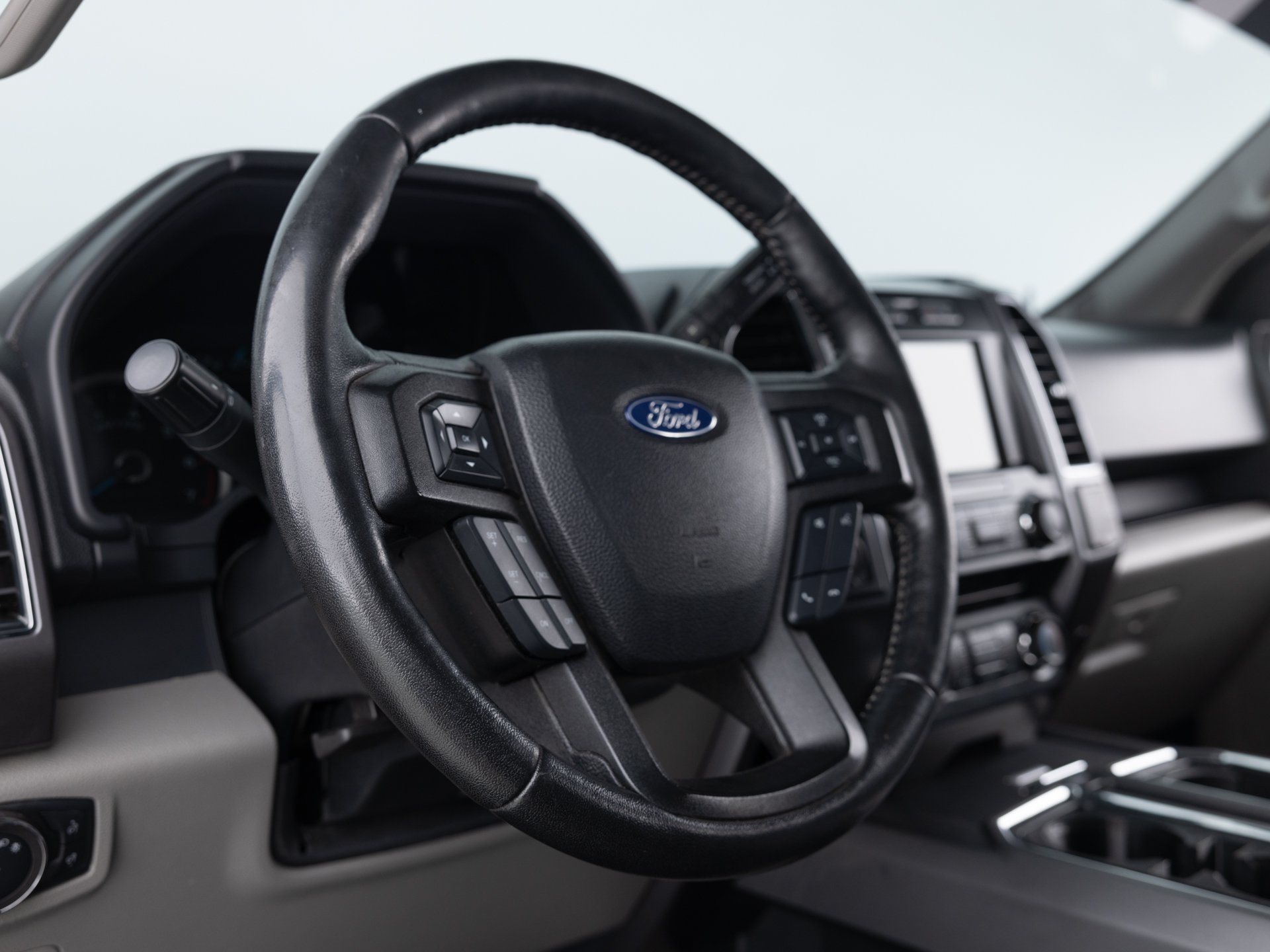blue ford f150 xlt 19