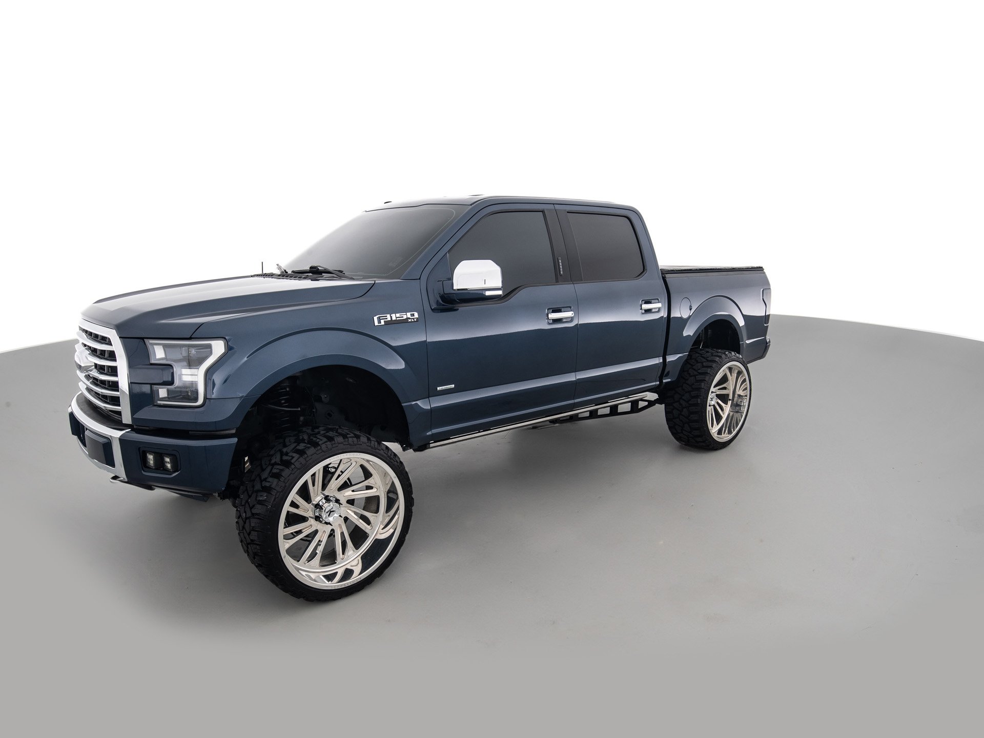 blue ford f150 xlt 8