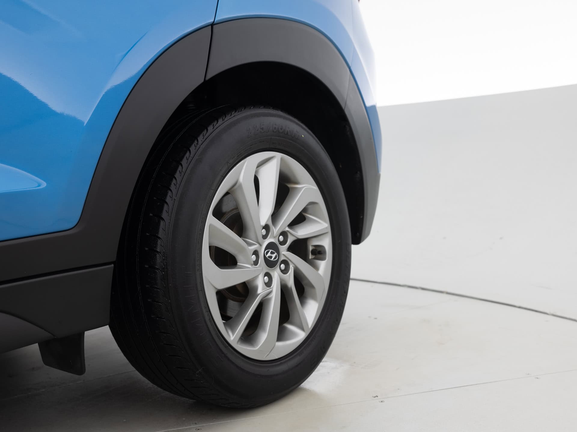 Used Blue Hyundai Tucson SE-10 for Sale