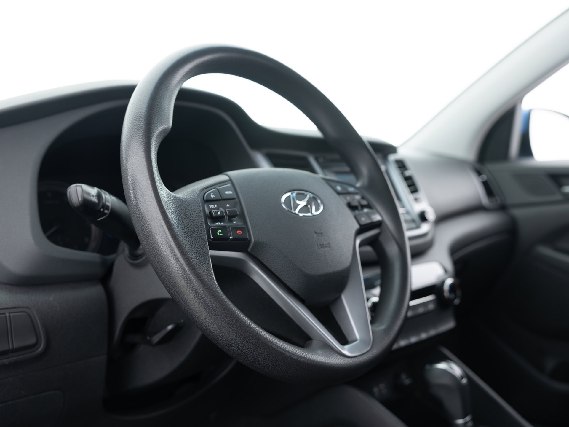 Used Blue Hyundai Tucson SE-15 for Sale