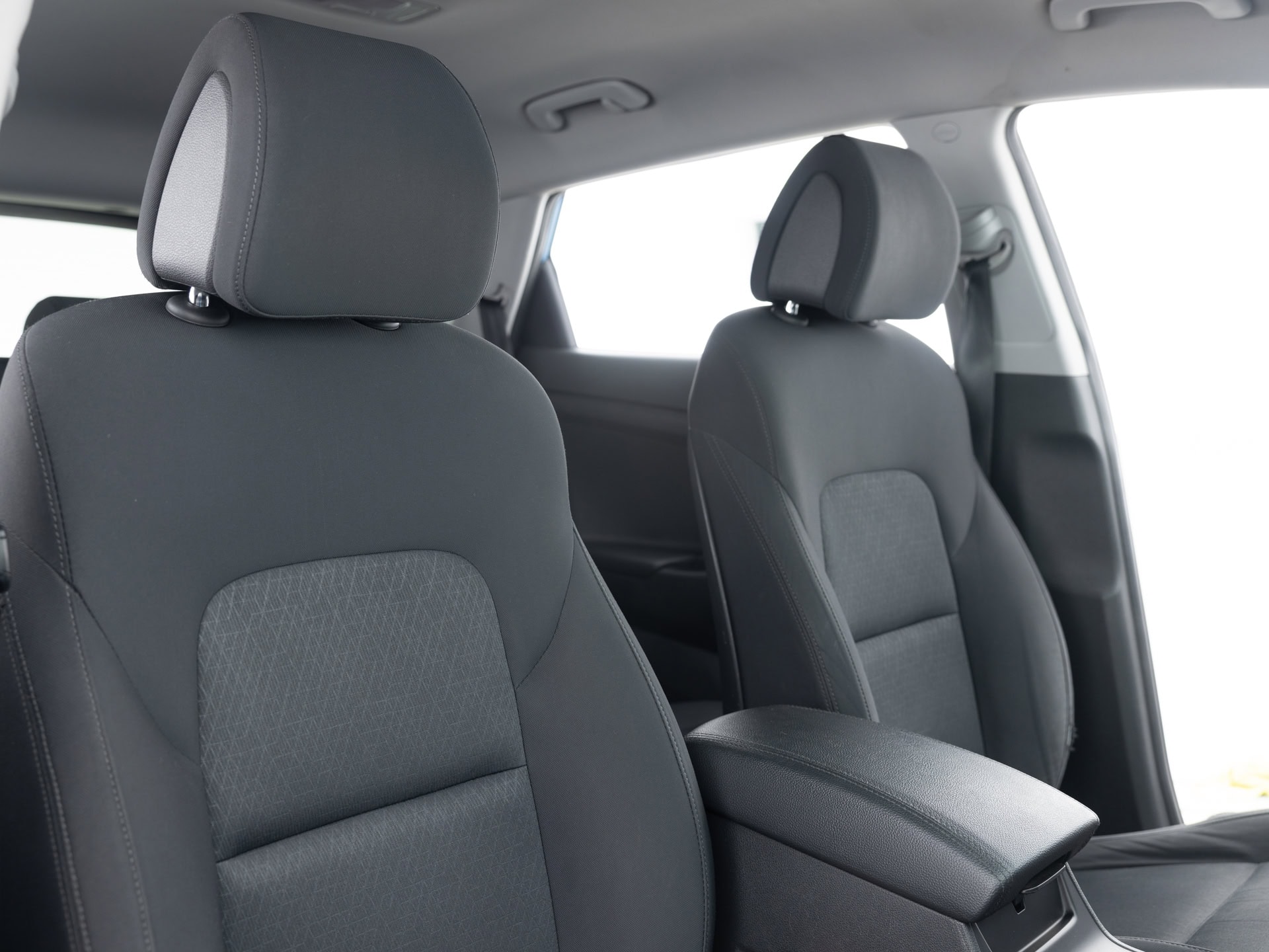 Used Blue Hyundai Tucson SE-18 for Sale