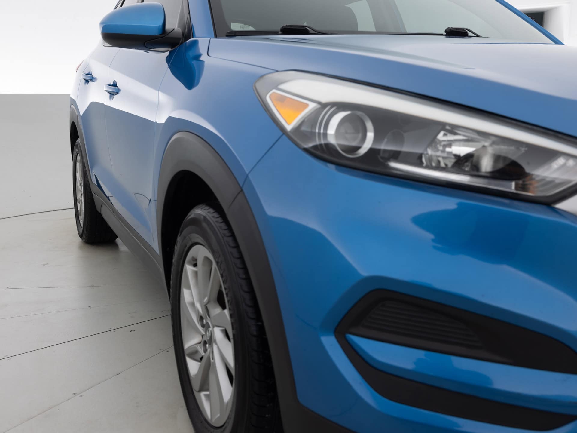 Used Blue Hyundai Tucson SE-4 for Sale