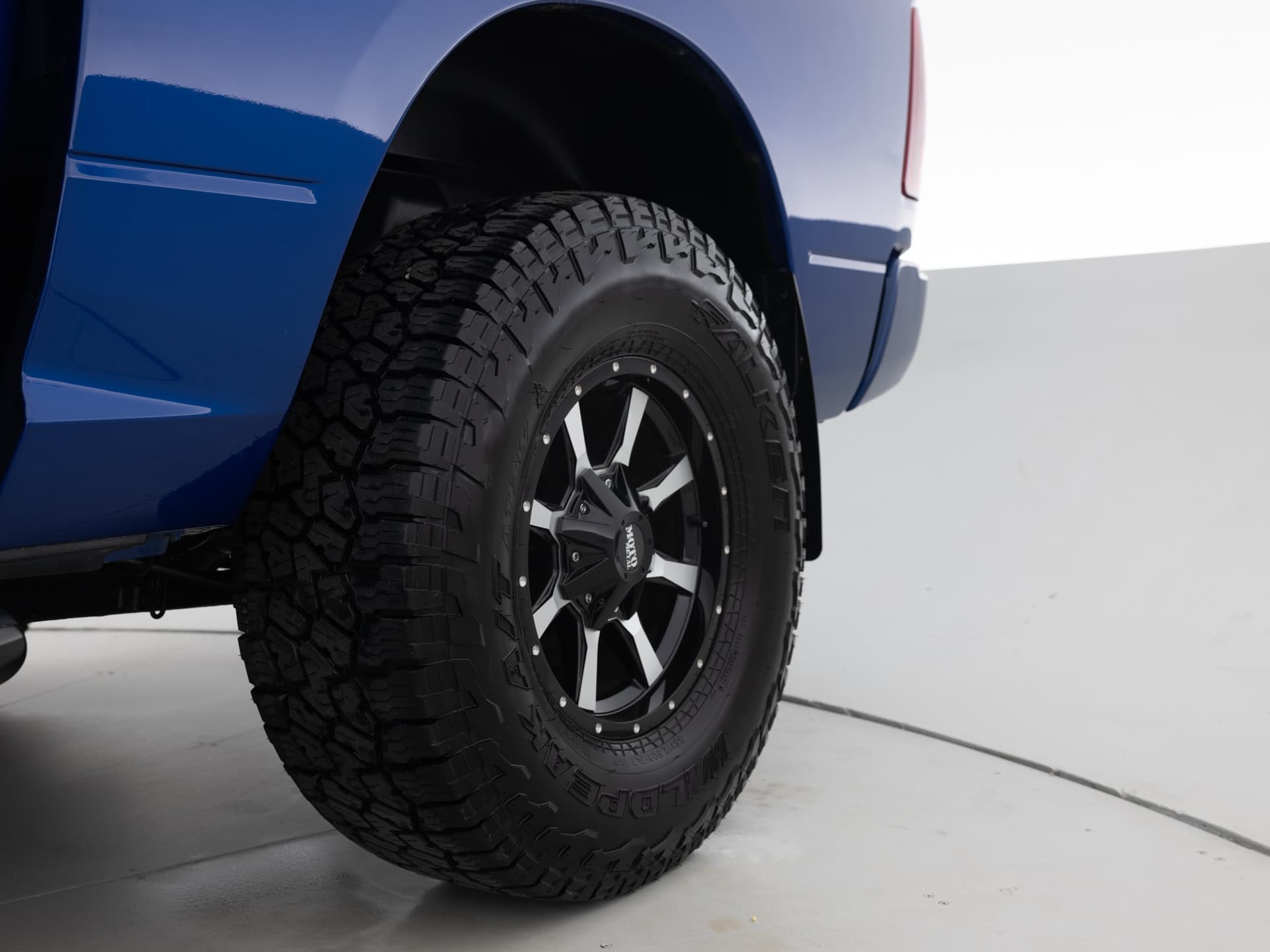 blue ram 1500 4x4 10