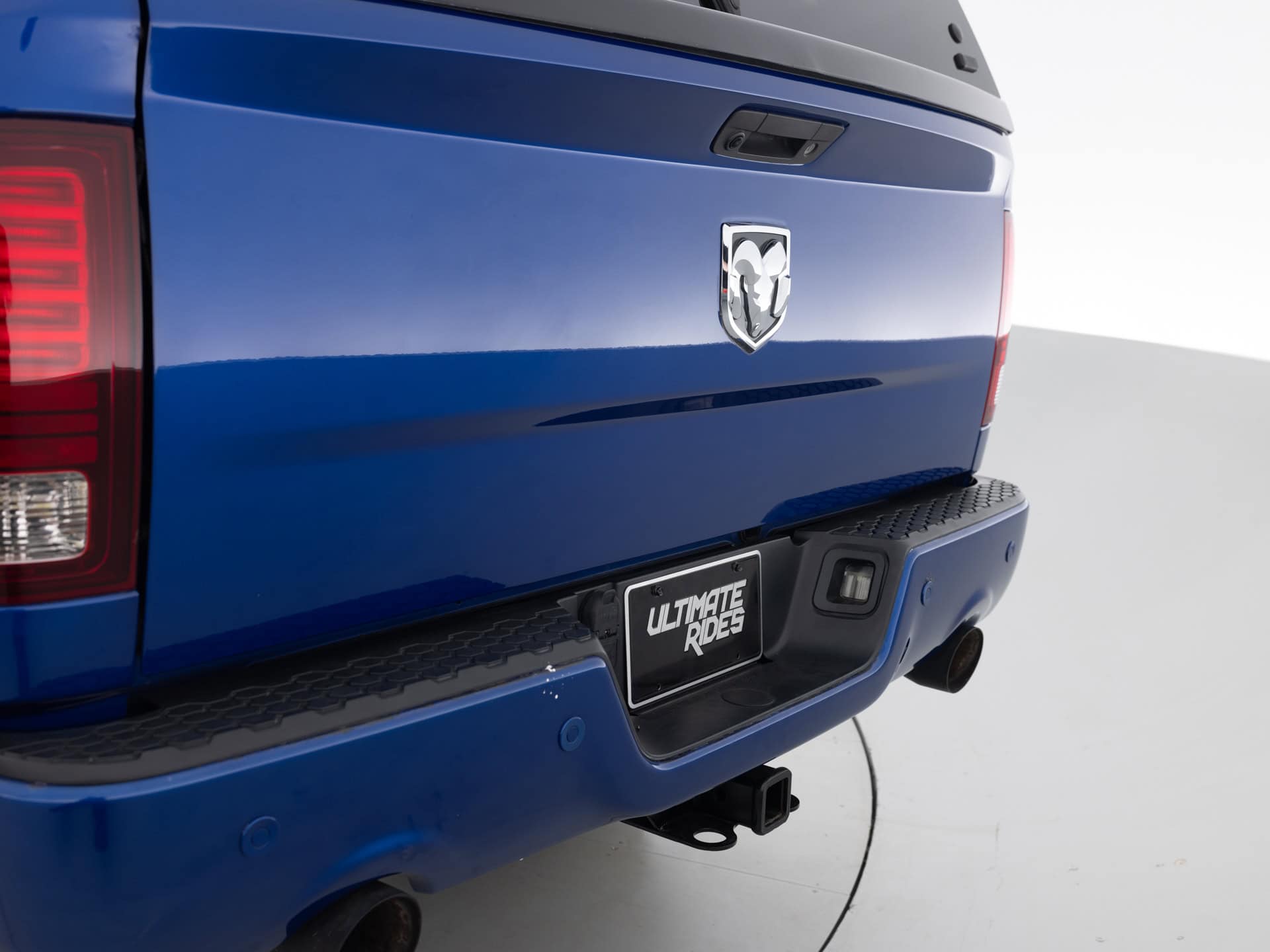 blue ram 1500 4x4 8