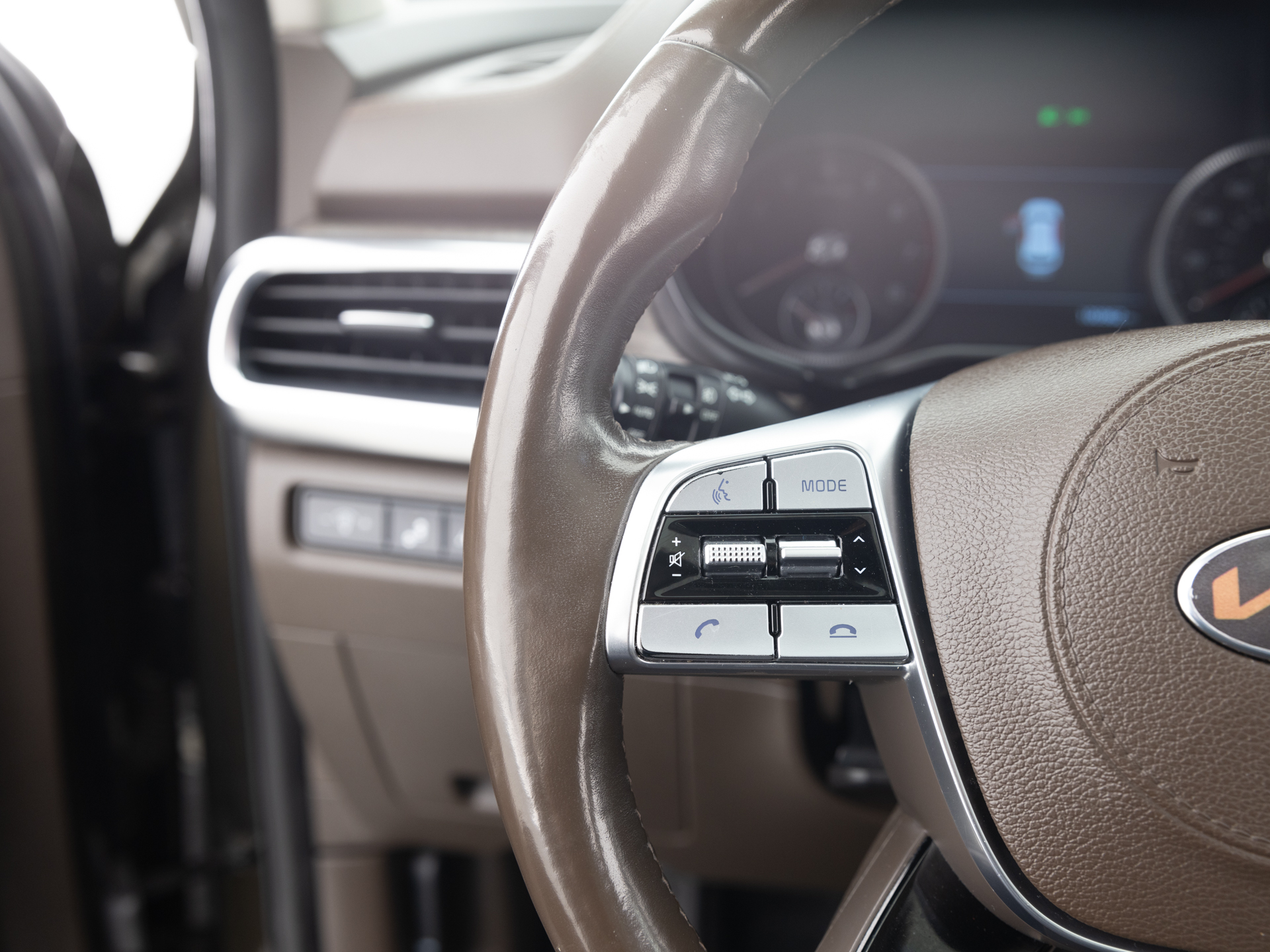 Used Brown Kia Telluride SX-27 for Sale