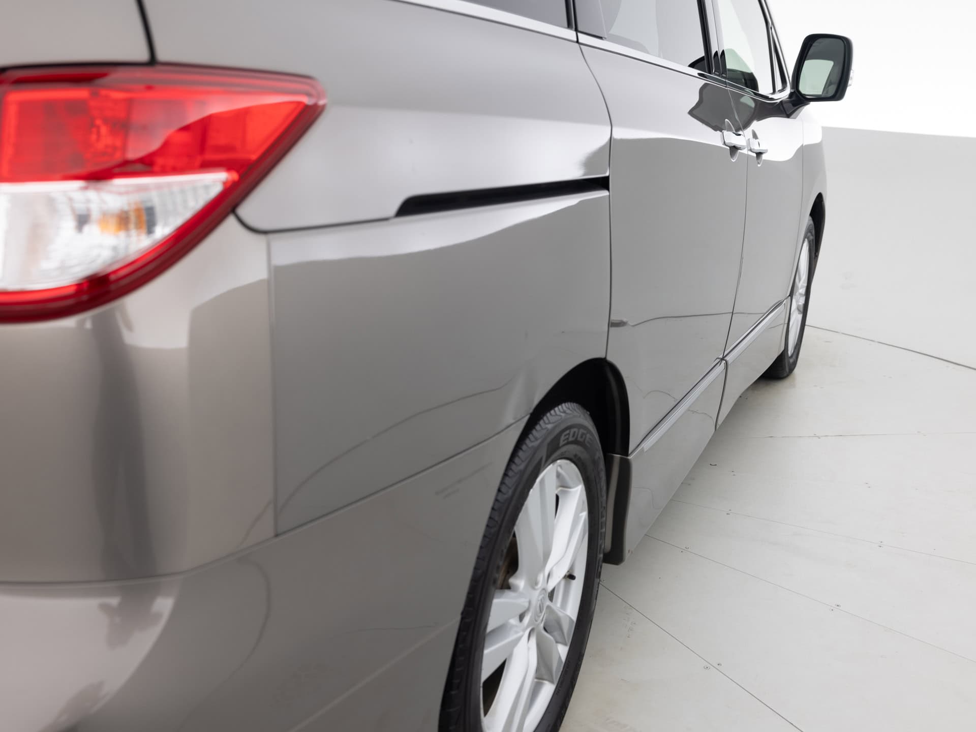 Used Gold Nissan Quest SL-5 for Sale